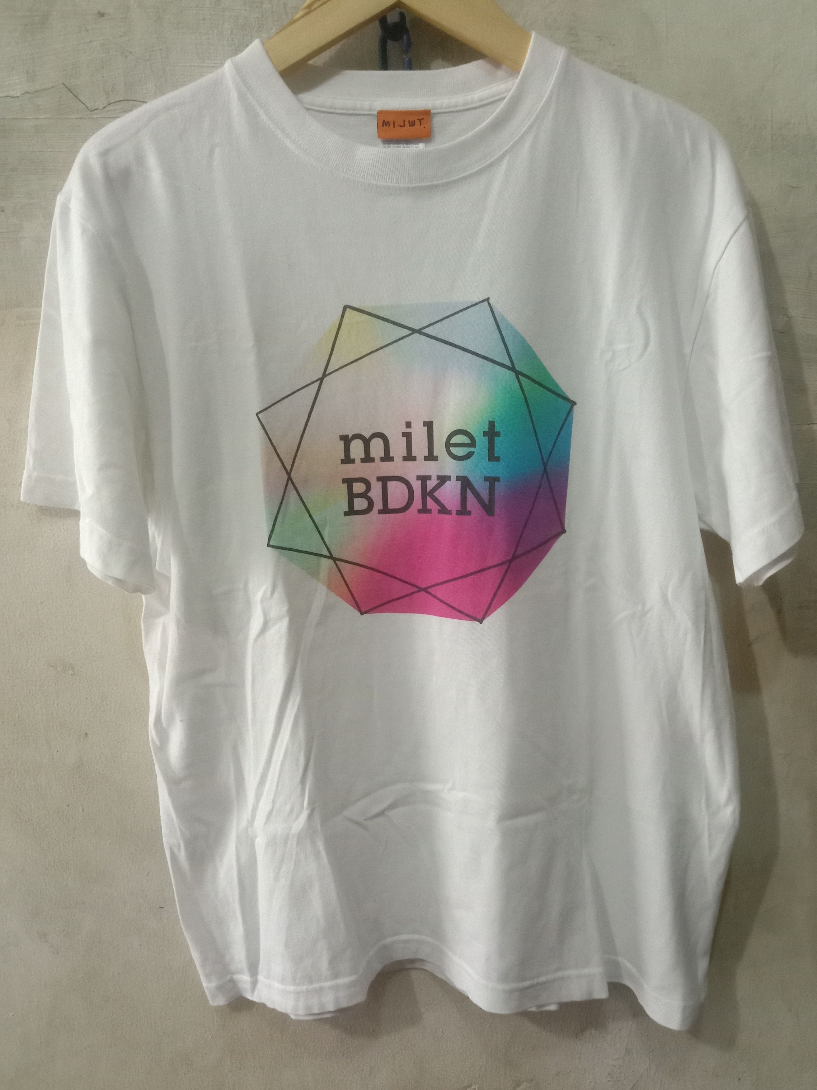 Japanese Brand T-shirt Singer Milet Live at Budokan 2023 Original Size L Size US L / EU 52-54 / 3 - 1 Thumbnail