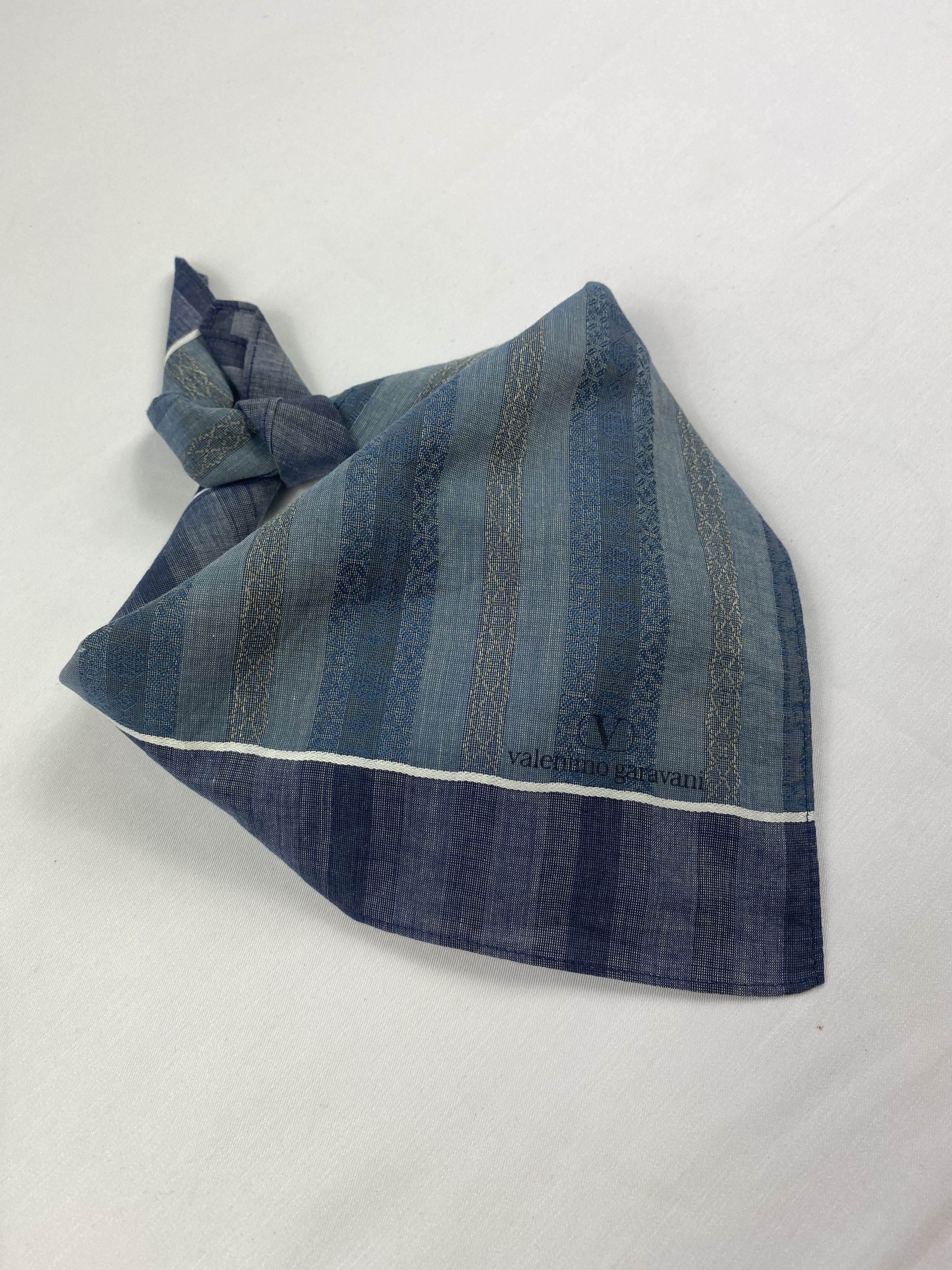 Valentino Valentino Garavani Handkerchief / Bandana / Neckerchief Size ONE SIZE - 2 Thumbnail