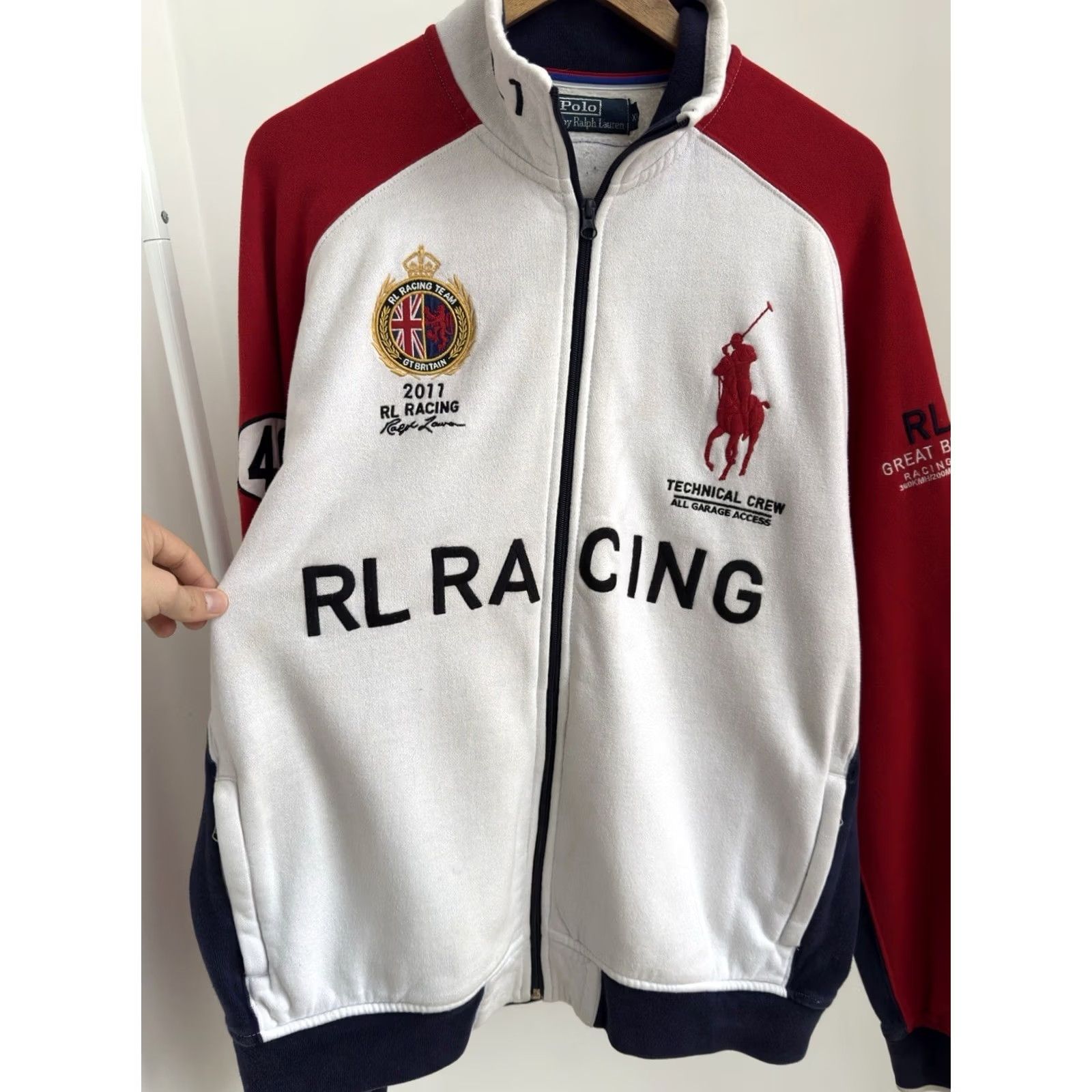 Polo Ralph Lauren VINTAGE Polo Ralph Lauren Racing Great Britain 2011 Sweatshirt XL White Logo JP RL Racing Mens Pullover Hoodie Shirt Size US XL / EU 56 / 4 - 6 Thumbnail