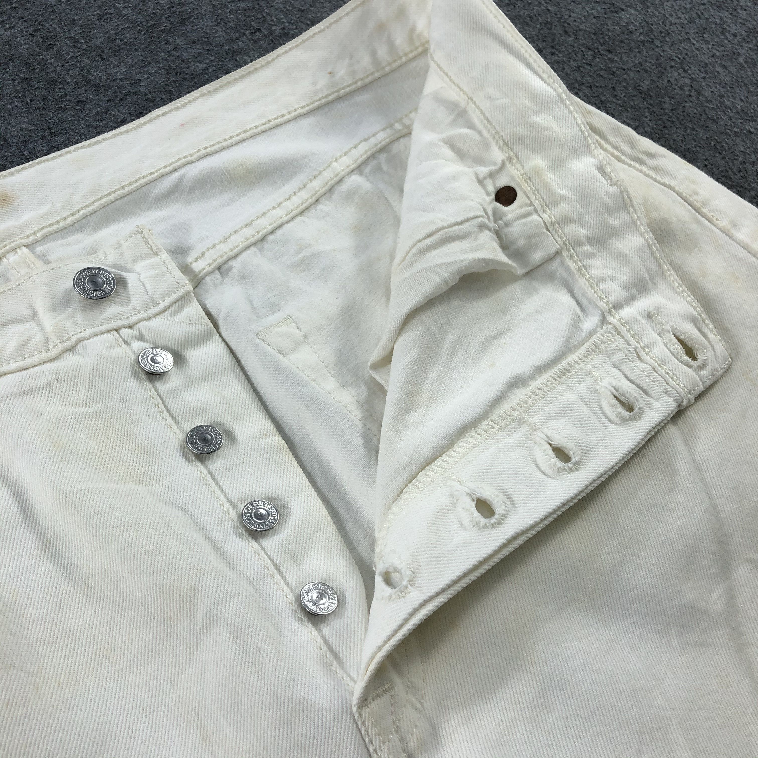 Levi's Vintage Levis 501 Jeans-JM2031A Size US 39 - 7 Thumbnail