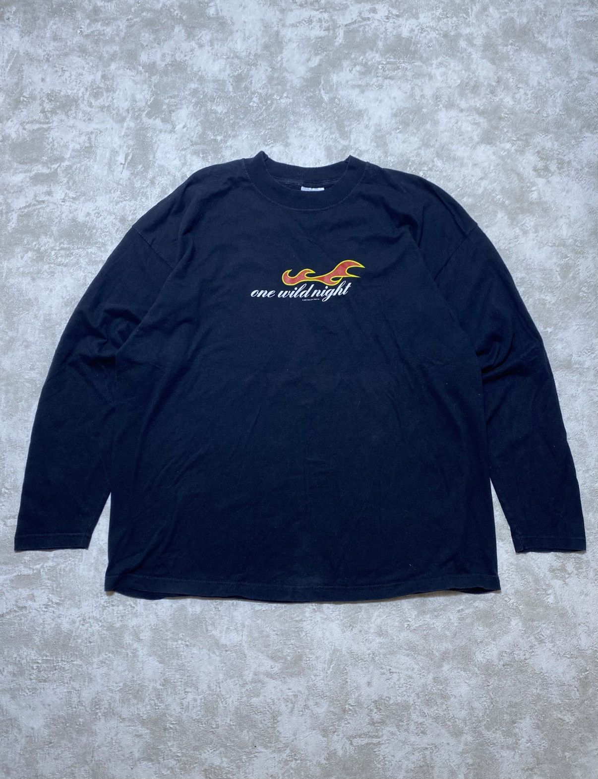 Band Tees Vintage 2001 Bon Jovi One Wild Night Long Sleeve Black Size US XL / EU 56 / 4 - 1 Thumbnail