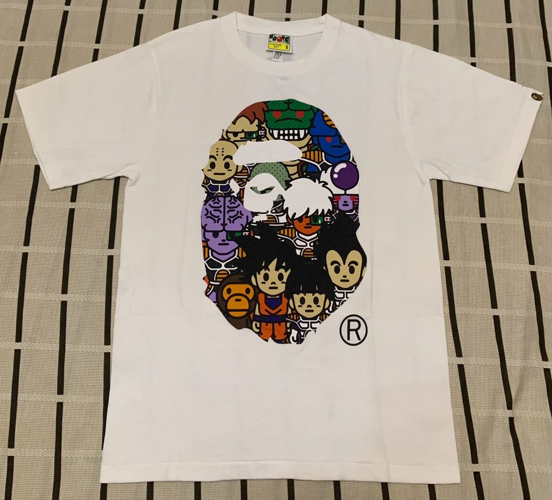 Bape Bape Ape Head T-Shirt S Men Size US S / EU 44-46 / 1 - 1 Thumbnail