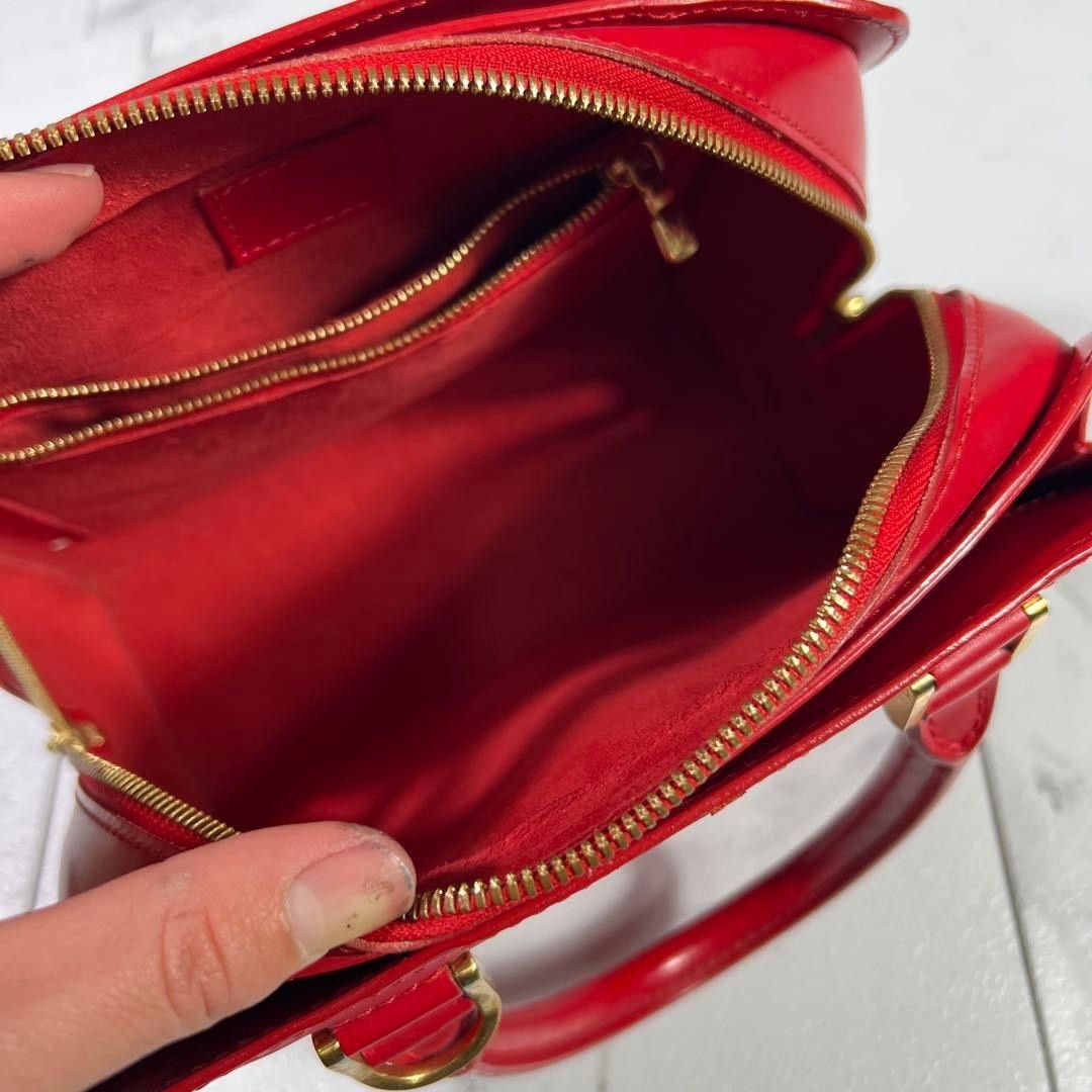 Louis Vuitton Louis Vuitton - Pont Neuf Epi Red Handbag Preloved Size ONE SIZE - 5 Thumbnail
