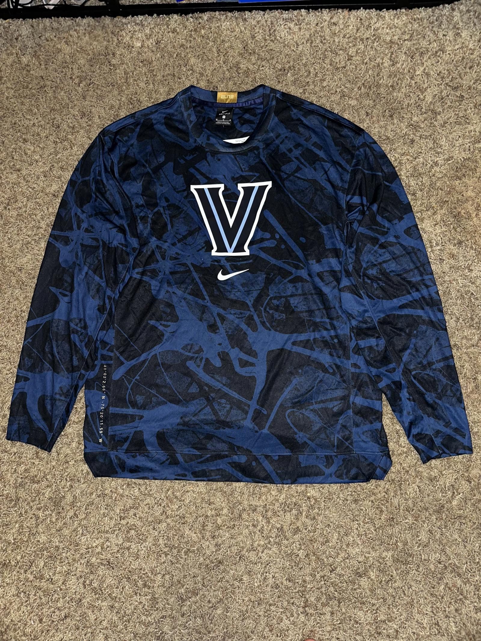 Nike Nike Elite Men’s Villanova Wildcats Spotlight Sideline Long Sleeve Shirt Sample Size US M / EU 48-50 / 2 - 1 Thumbnail