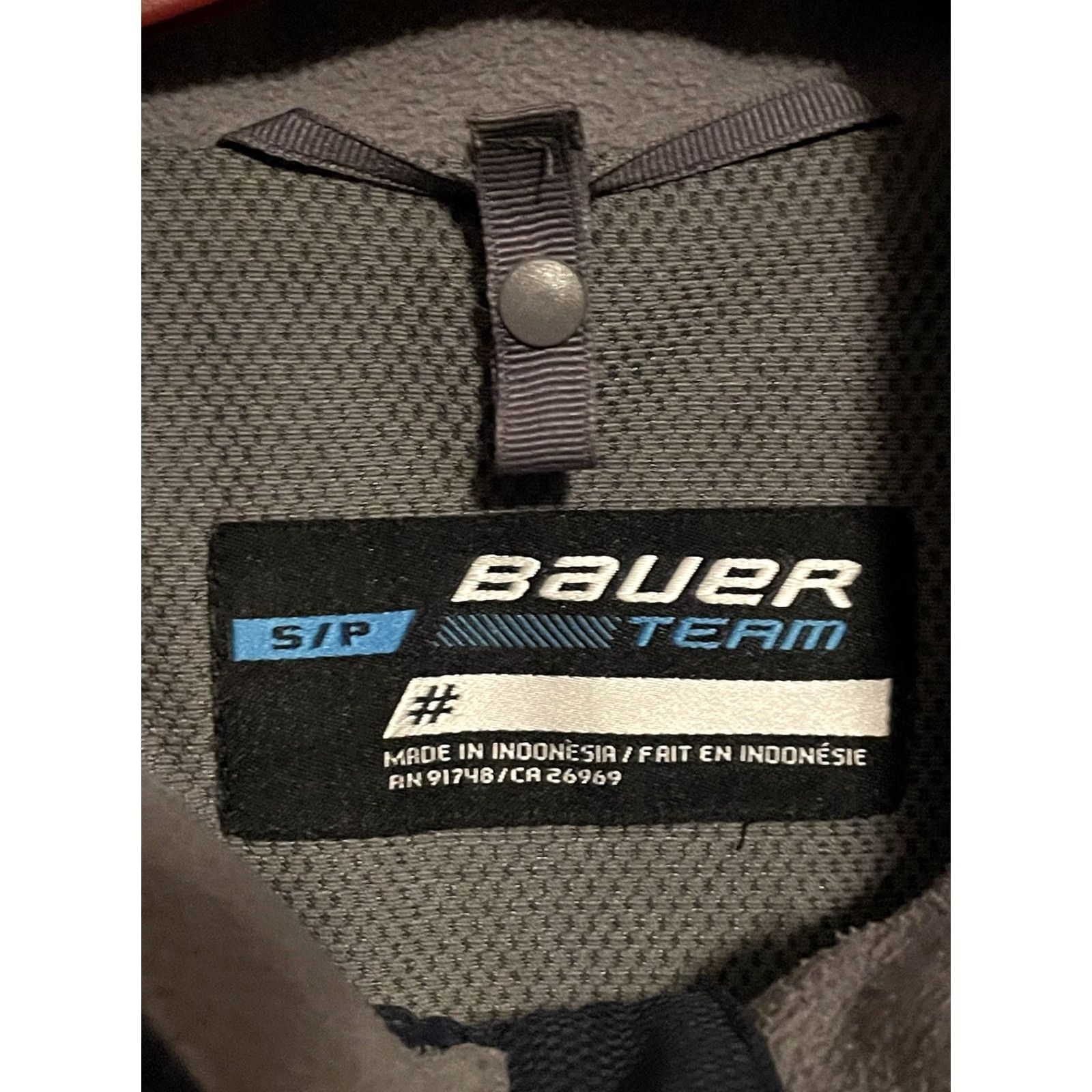 Vintage Bauer Mens Small Black Full Zip Lined Softshell Windbreaker Hockey Jacket Size US S / EU 44-46 / 1 - 3 Thumbnail
