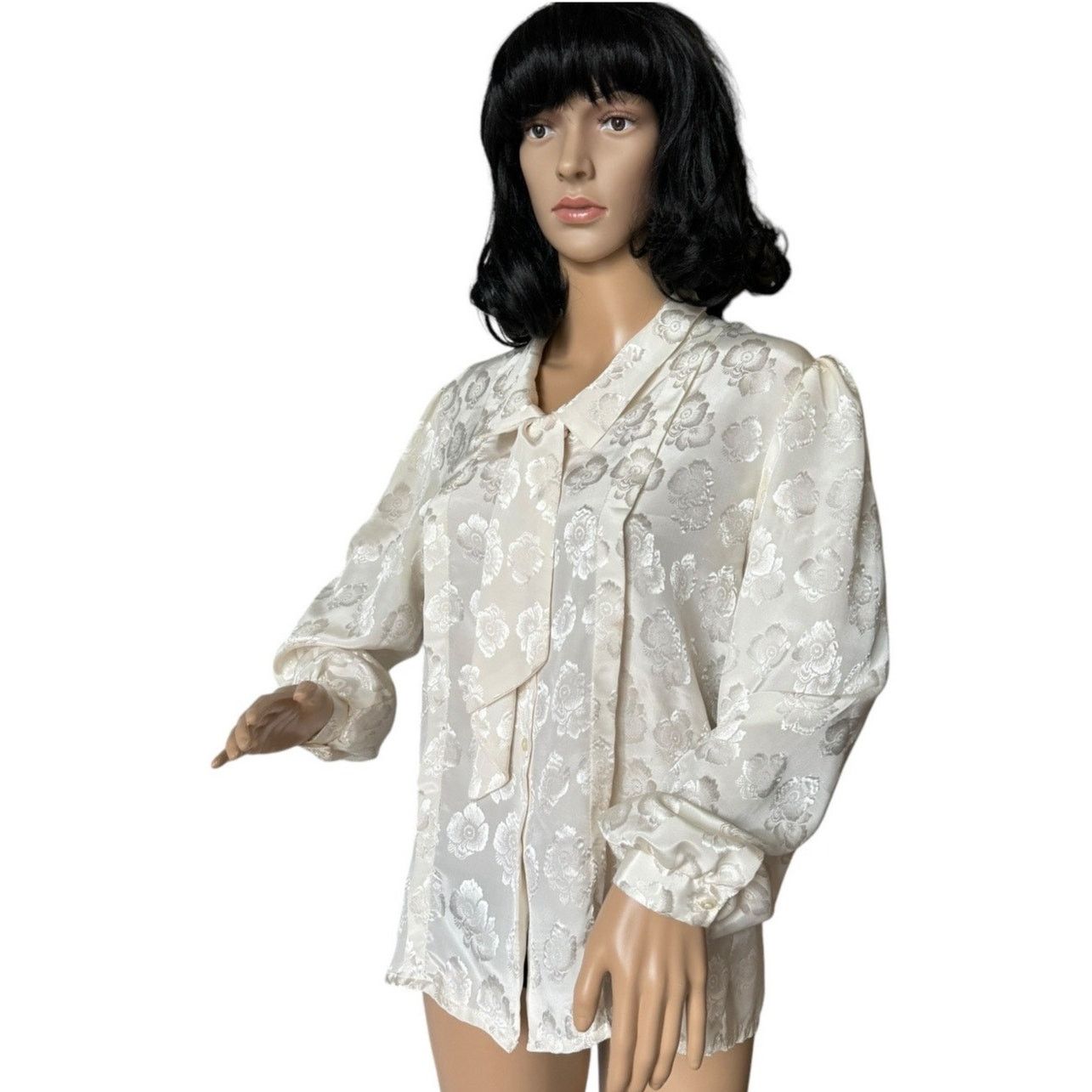 Vintage Vtg JOZELL Puff Sleeve cream print blouse necktie 9/10 Size M / US 6-8 / IT 42-44 - 4 Thumbnail