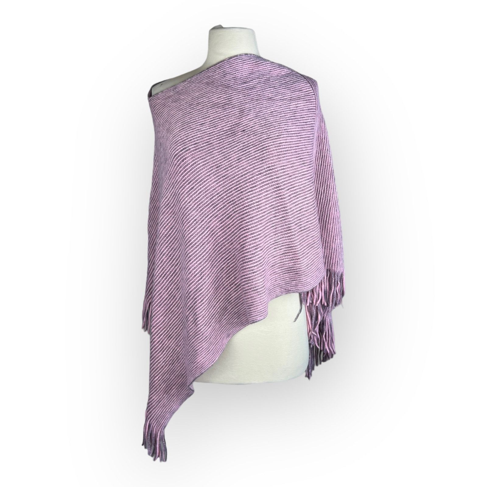 Vintage Vintage Handmade Knitted Poncho Shawl | Purple and Pink Size M / US 6-8 / IT 42-44 - 5 Thumbnail