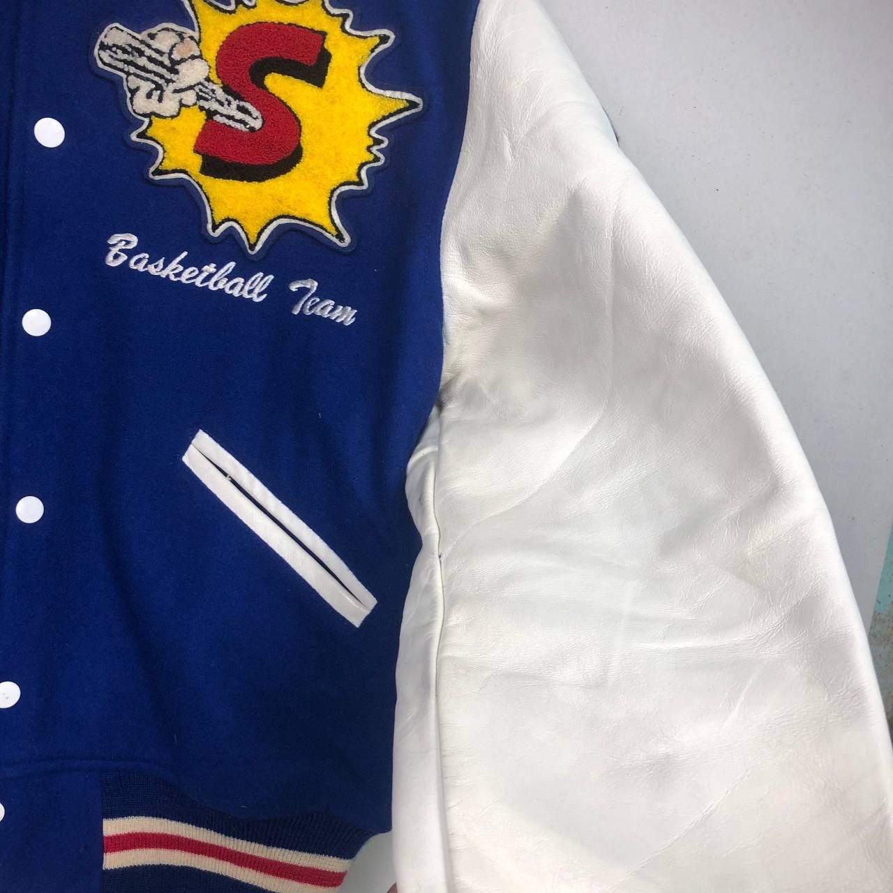Other Vintage Basketball Team Varsity Jacket Basketball Jacket Size US M / EU 48-50 / 2 - 10 Thumbnail