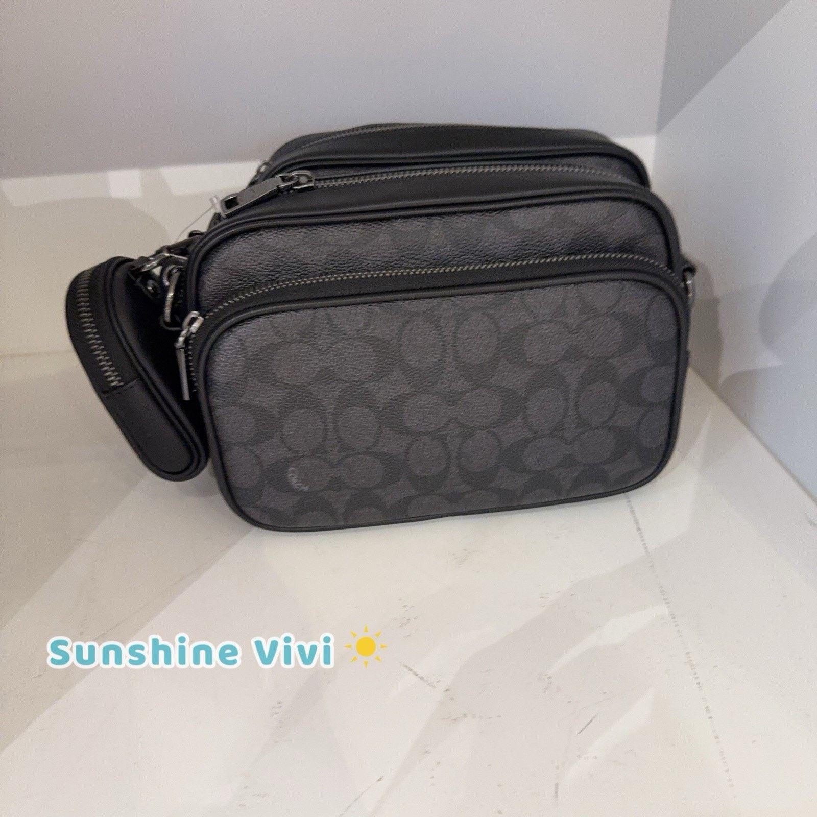 Coach NWT Coach Finlay Crossbody Bag CDB25 Gunmetal/Charcoal/Black Size ONE SIZE - 1 Thumbnail