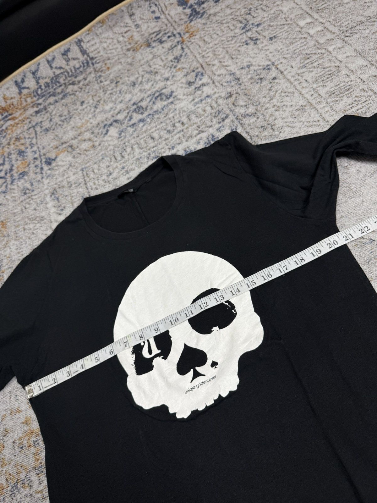Undercover × Uniqlo undercover x uniqlo skull art long sleeve Size US L / EU 52-54 / 3 - 10 Thumbnail