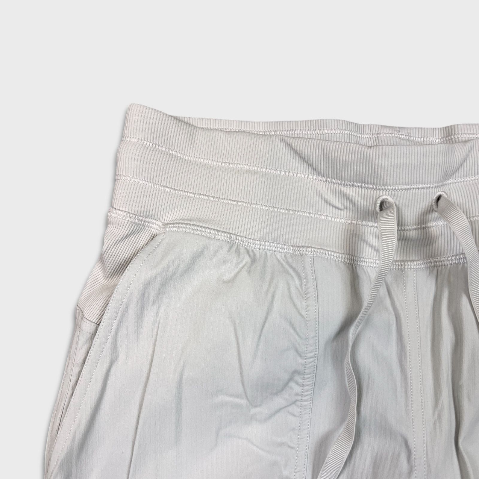 Lululemon Lululemon Dance Studio Jogger 6 Lined Taper Leg Athletic Gym Size 28" / US 6 / IT 42 - 3 Thumbnail