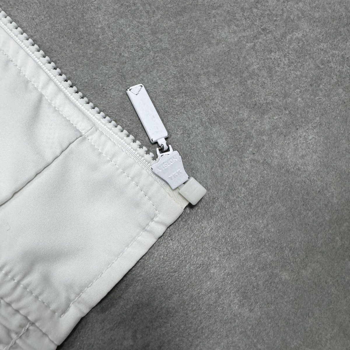 Adidas Vintage Adidas Track Suit Set Pants / Jacket 90s Men Size L Size US L / EU 52-54 / 3 - 15 Thumbnail