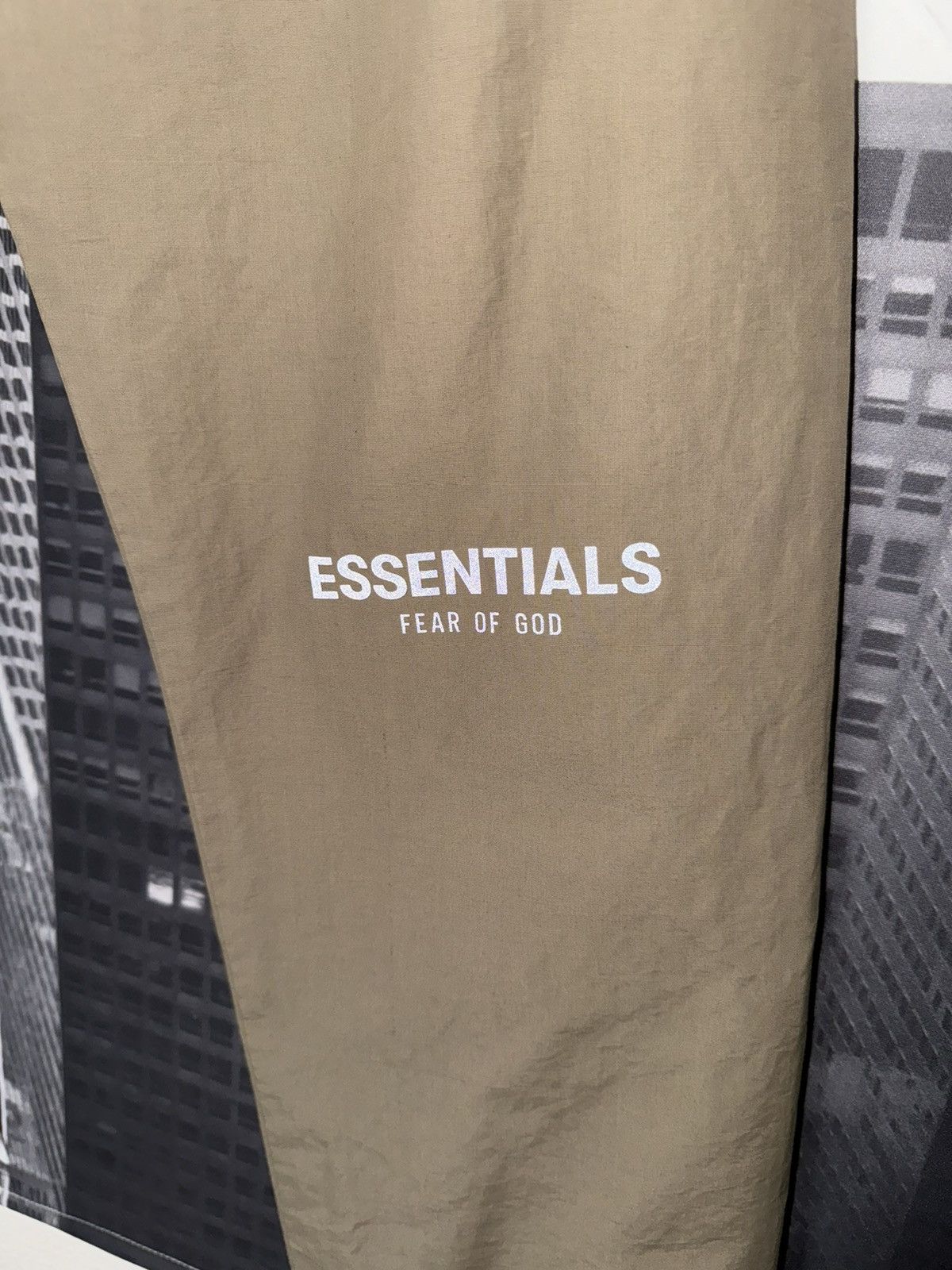 Fear of God 🔥Fear of God Essentials Taupe Track Pants SZ Medium Size US 32 / EU 48 - 5 Thumbnail