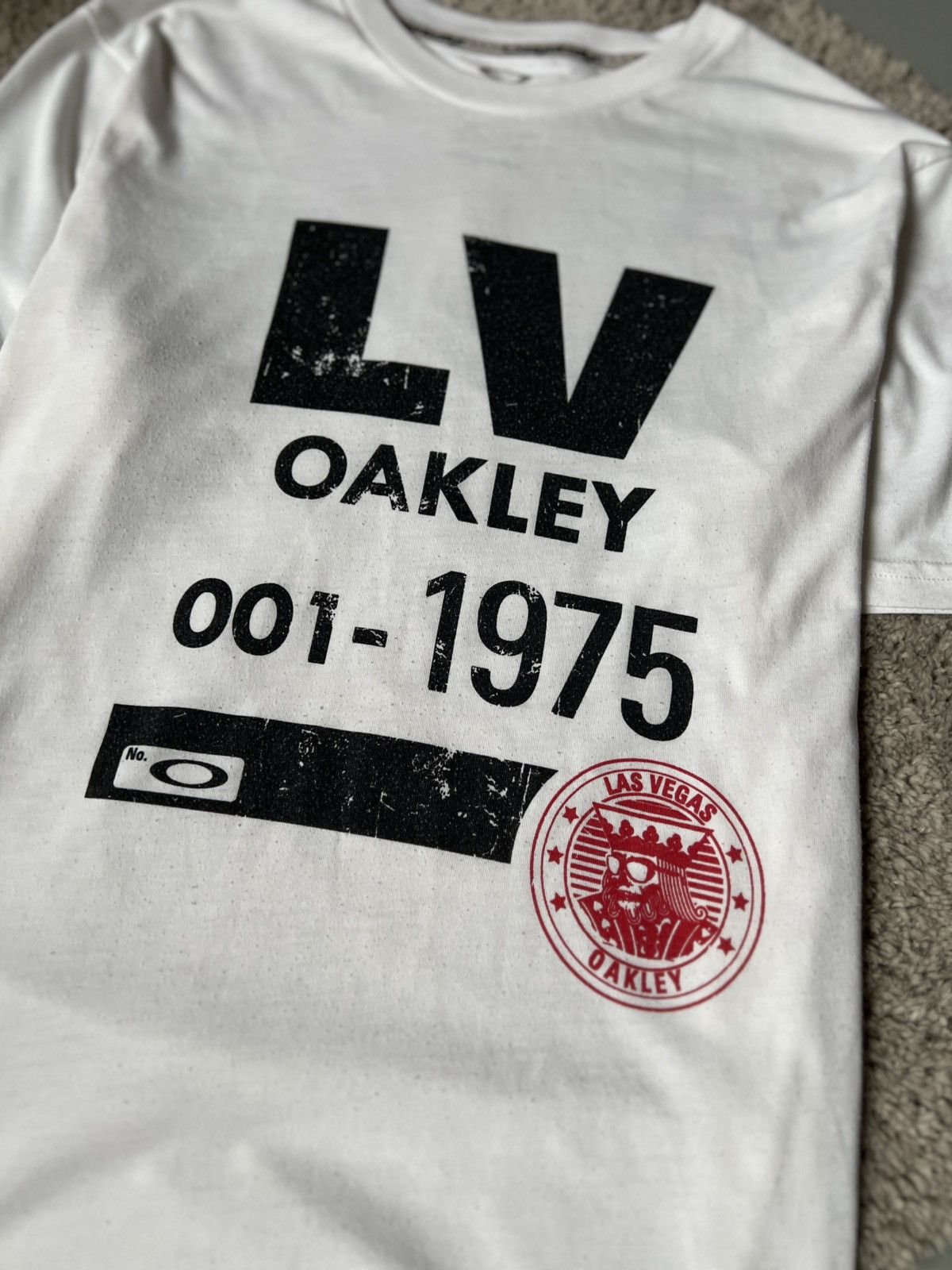 Oakley × Vintage Vintage Oakley White T-shirt Size US M / EU 48-50 / 2 - 4 Thumbnail