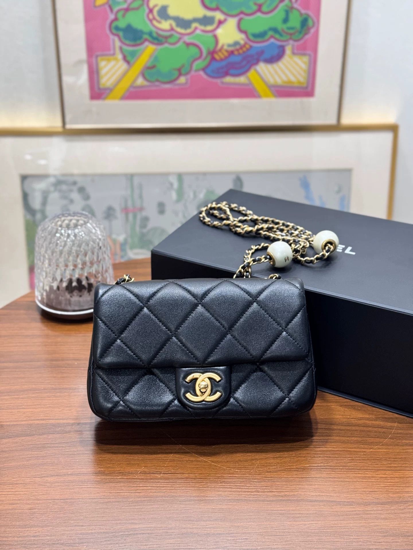 Chanel Pre-loved Bag Very good condition Size ONE SIZE - 1 Thumbnail