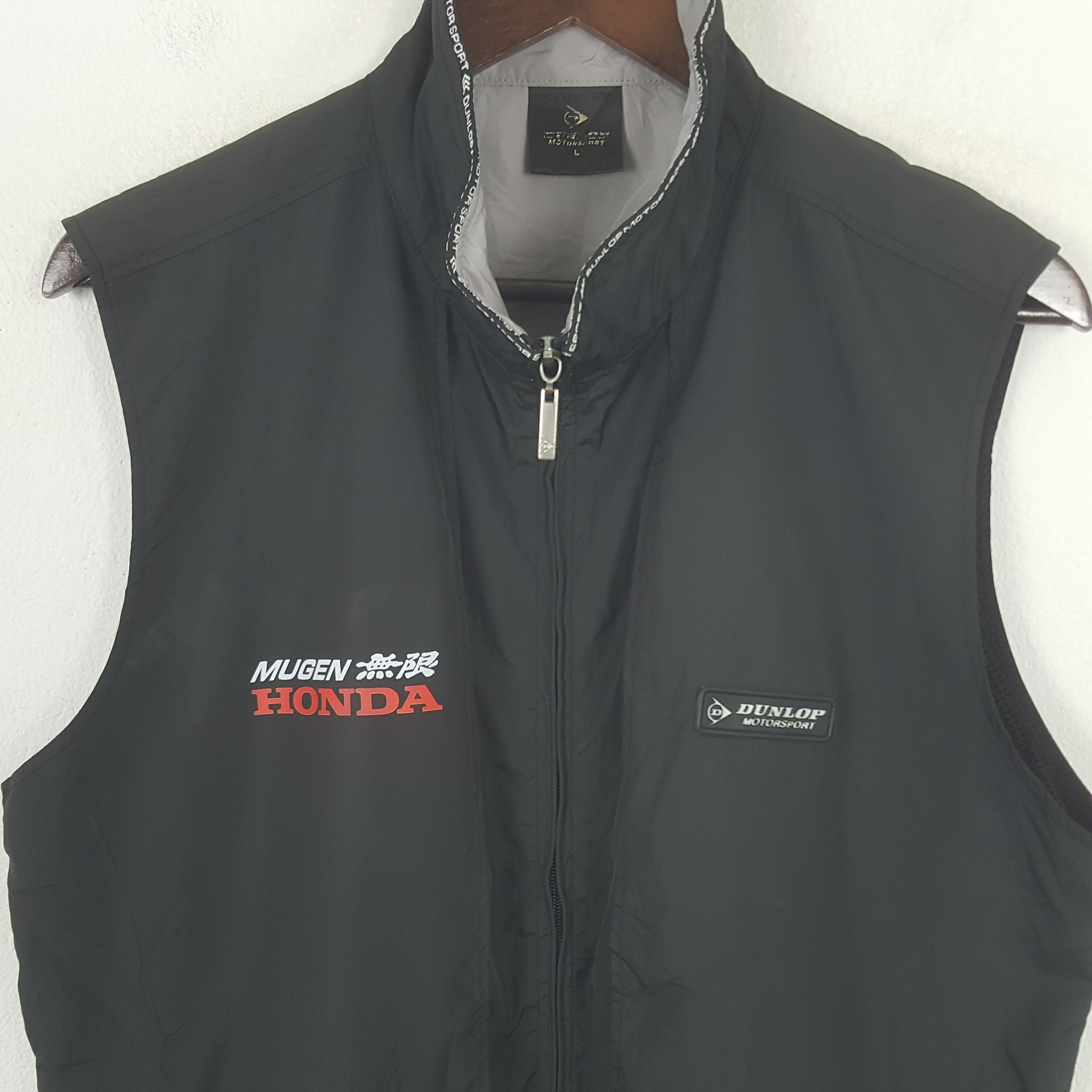 Japanese Brand Vintage Dunlop x Mugen Honda Custom Logo Vest Jacket Size US L / EU 52-54 / 3 - 4 Thumbnail