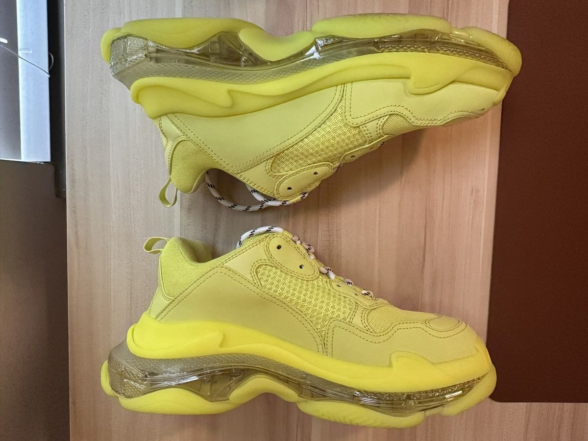 Balenciaga Balenciaga Triple S Clear Sole - Fluo Size US 10 / EU 43 - 5 Thumbnail