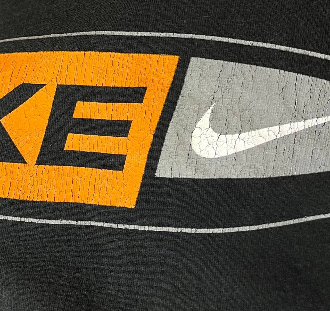 Nike × Vintage Vintage Nike 90s Swoosh center Logo T-Shirt cool Size US L / EU 52-54 / 3 - 5 Thumbnail