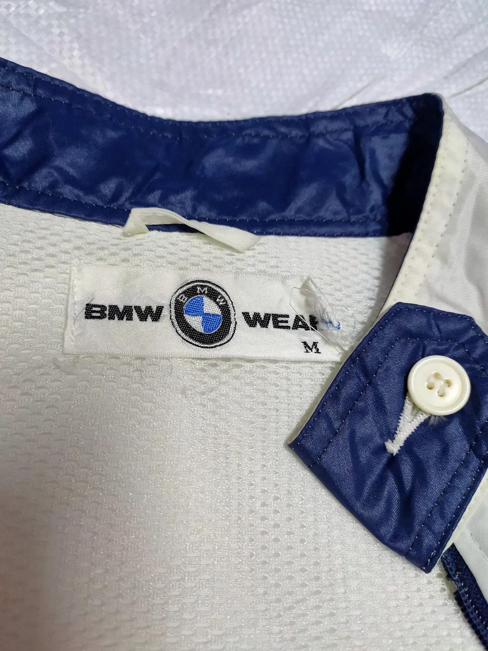 Vintage Vintage BMW light windbreaker jacket Size US S / EU 44-46 / 1 - 4 Thumbnail
