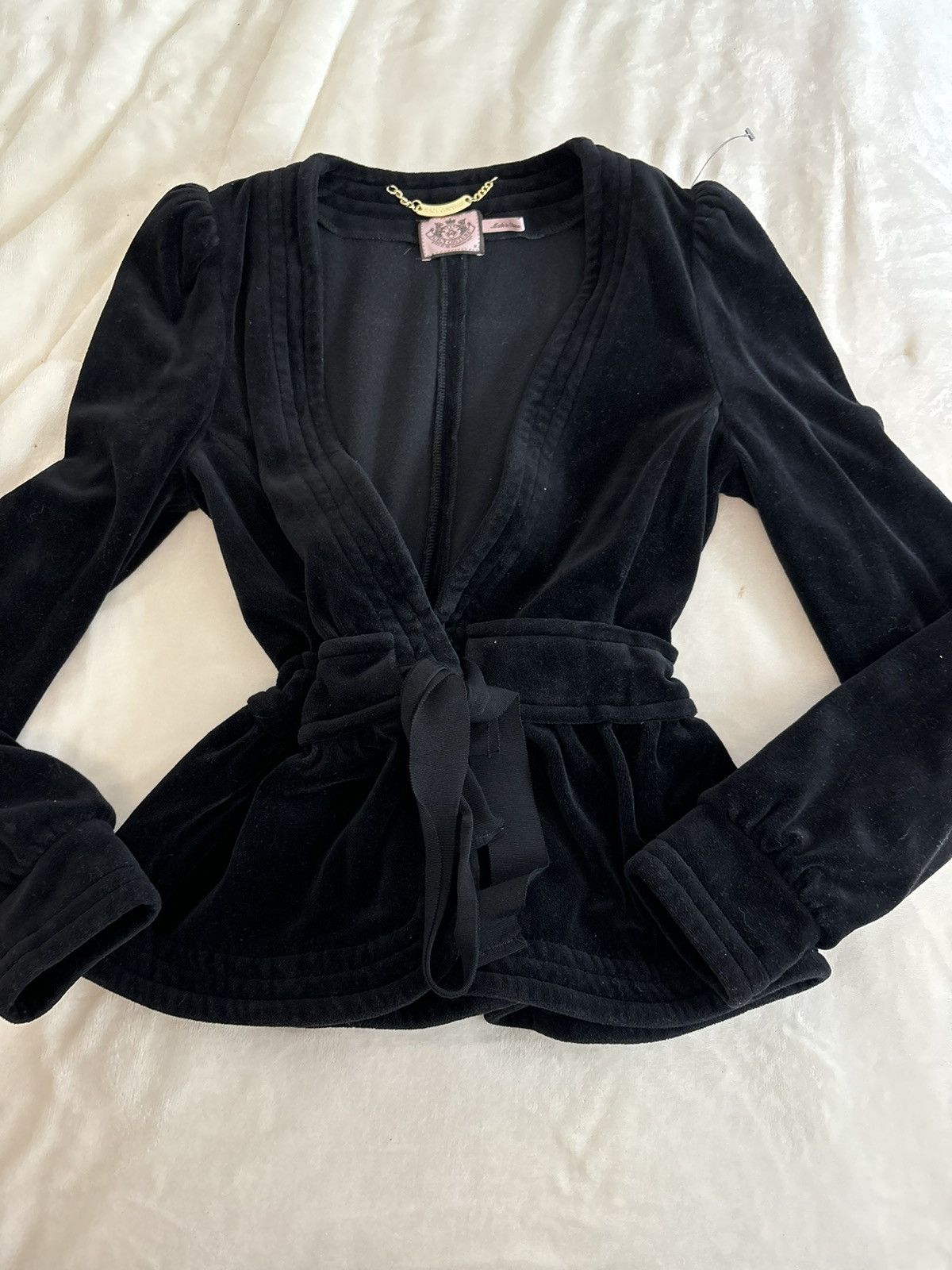 Juicy Couture Vintage Juicy Couture Black Velour Peplum Hem Belt Tie Long Size M / US 6-8 / IT 42-44 - 1 Thumbnail