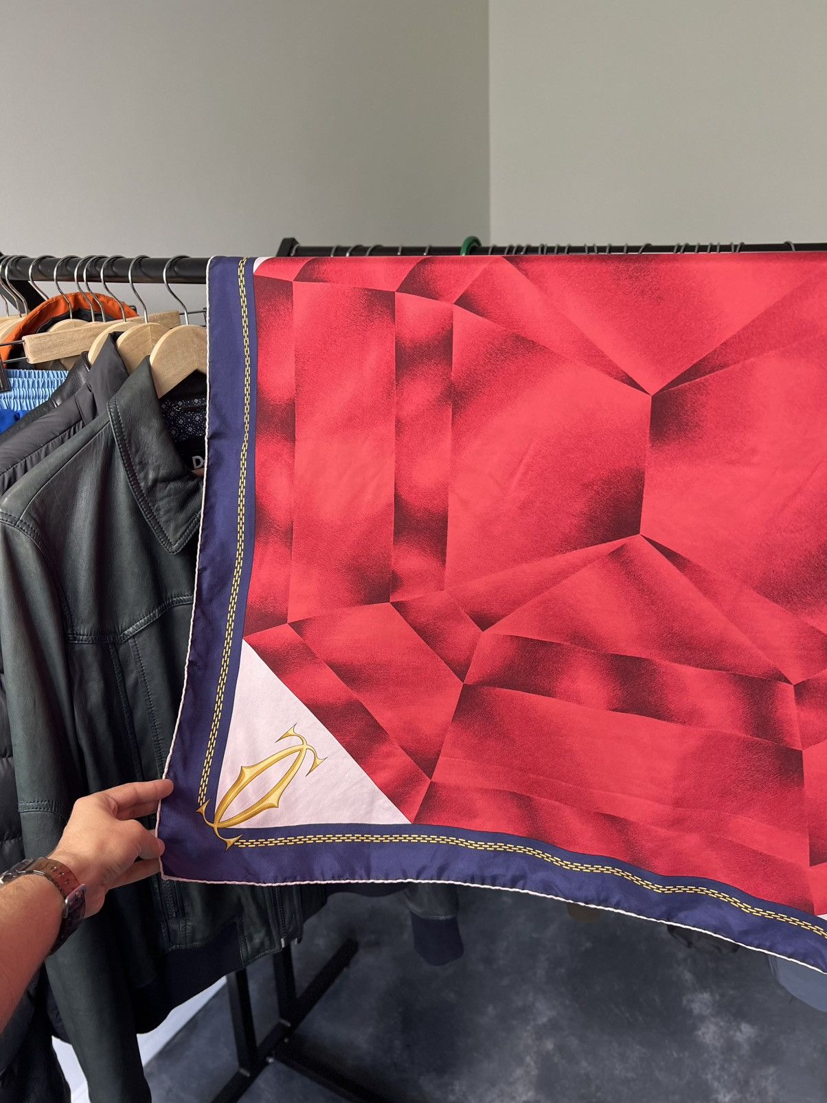 Cartier Cartier Red Silk Scarf 82x85cm Must de Cartier Vintage Size ONE SIZE - 22 Thumbnail