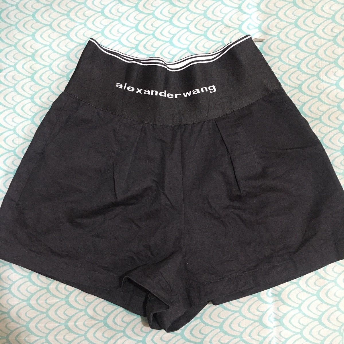 Alexander Wang ALEXANDER WANG SAFARI LOGO SHORT Size 26" / US 2 / IT 38 - 2 Thumbnail