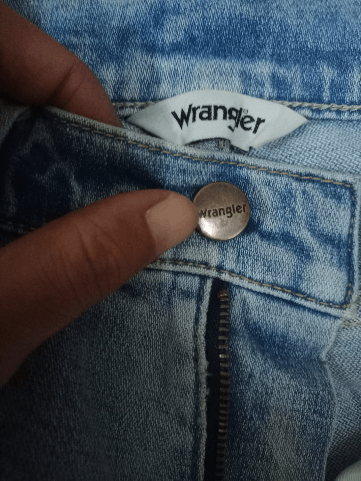 Wrangler Vintage Wrangler Light Wash Distressed Loose Jeans Size US 29 - 3 Thumbnail