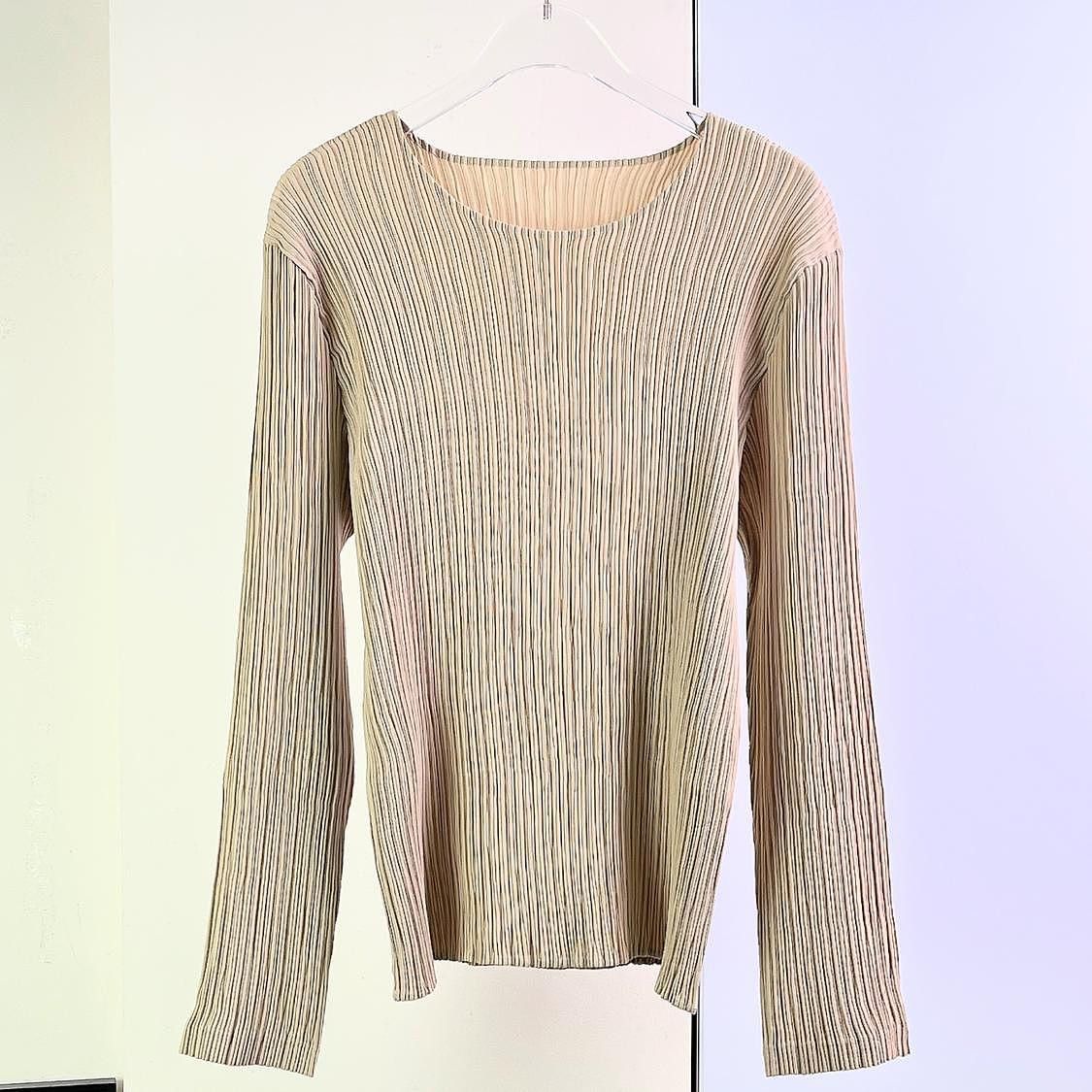 Issey Miyake Issey Miyake Pleated Long Sleeve T-Shirt Size 3 Size M / US 6-8 / IT 42-44 - 1 Thumbnail