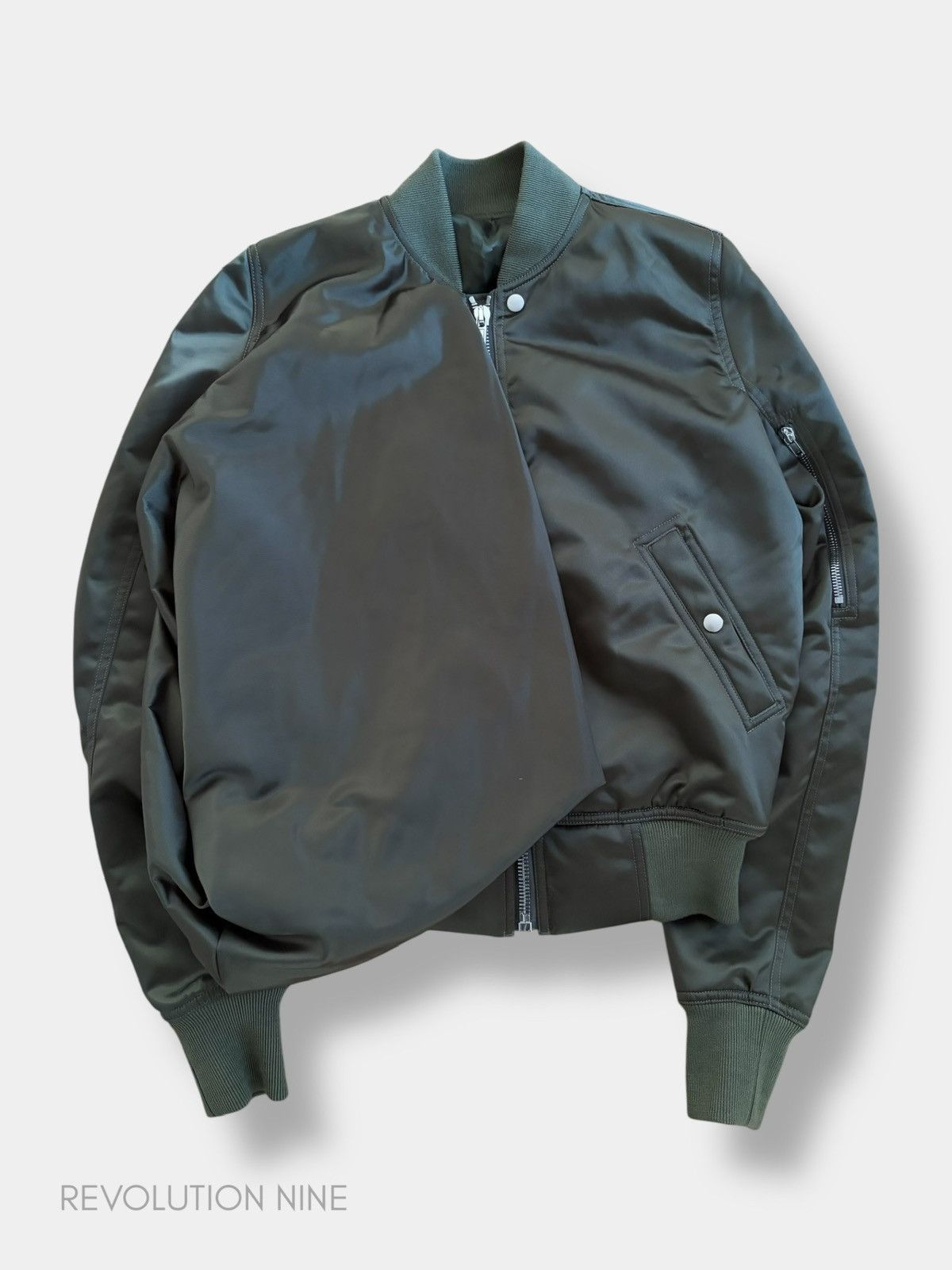 Rick Owens Rick Owens FW22 melting satin drape green bomber jacket Size US S / EU 44-46 / 1 - 1 Thumbnail
