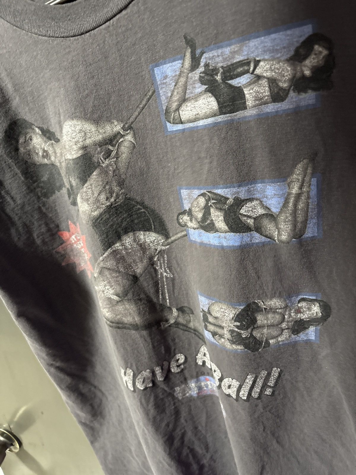 Vintage Bettie Page T Shirt - Official Red Ball Gag 97 Size US L / EU 52-54 / 3 - 2 Thumbnail