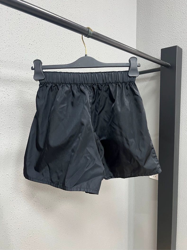 Prada Prada Black Nylon Triangle Logo Shorts -2505 Size US 38 / EU 54 - 2 Thumbnail