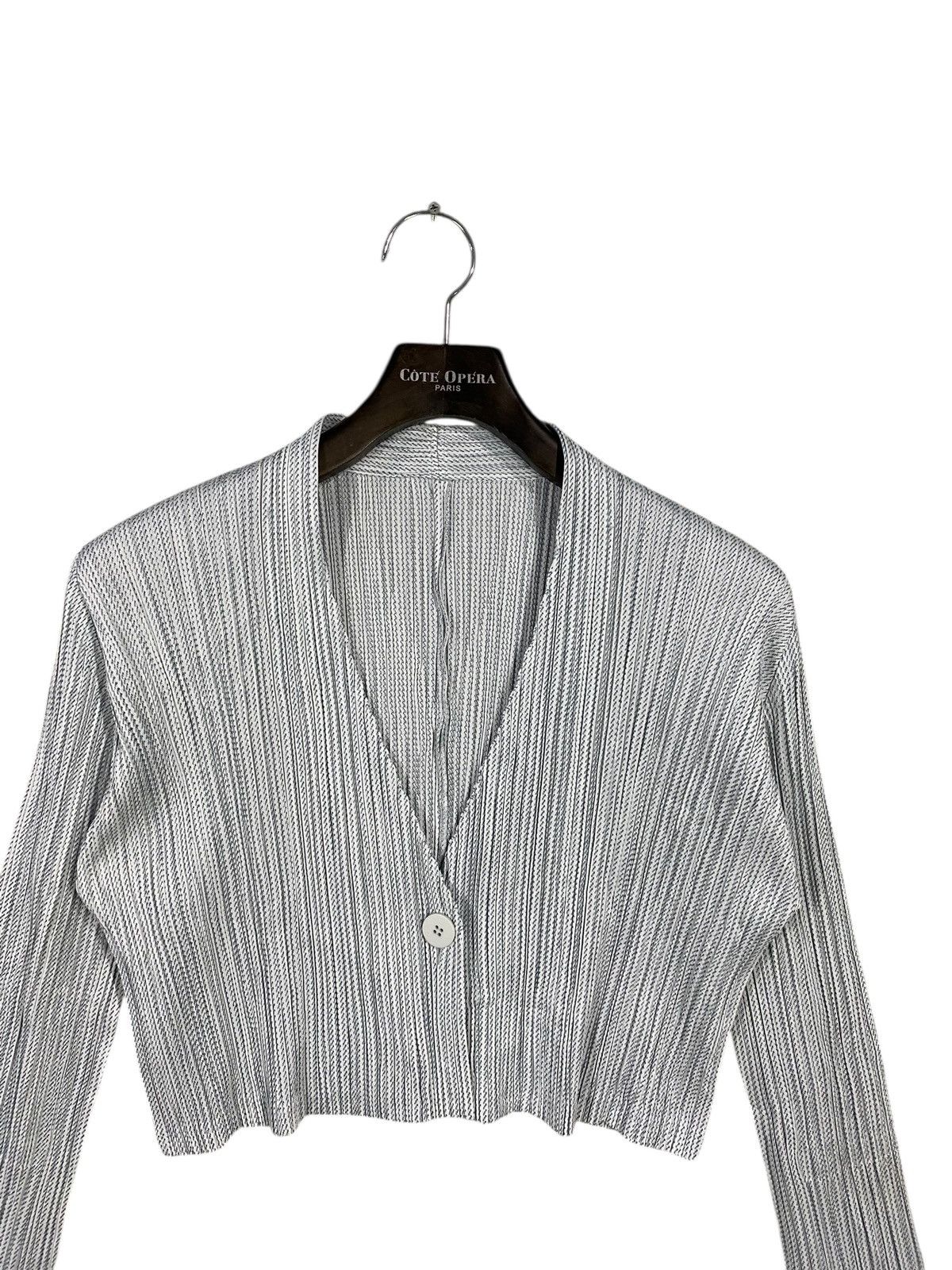 Pleats Please Issey Miyake Vintage pleats please issey miyake cropped cardigan Size M / US 6-8 / IT 42-44 - 4 Thumbnail