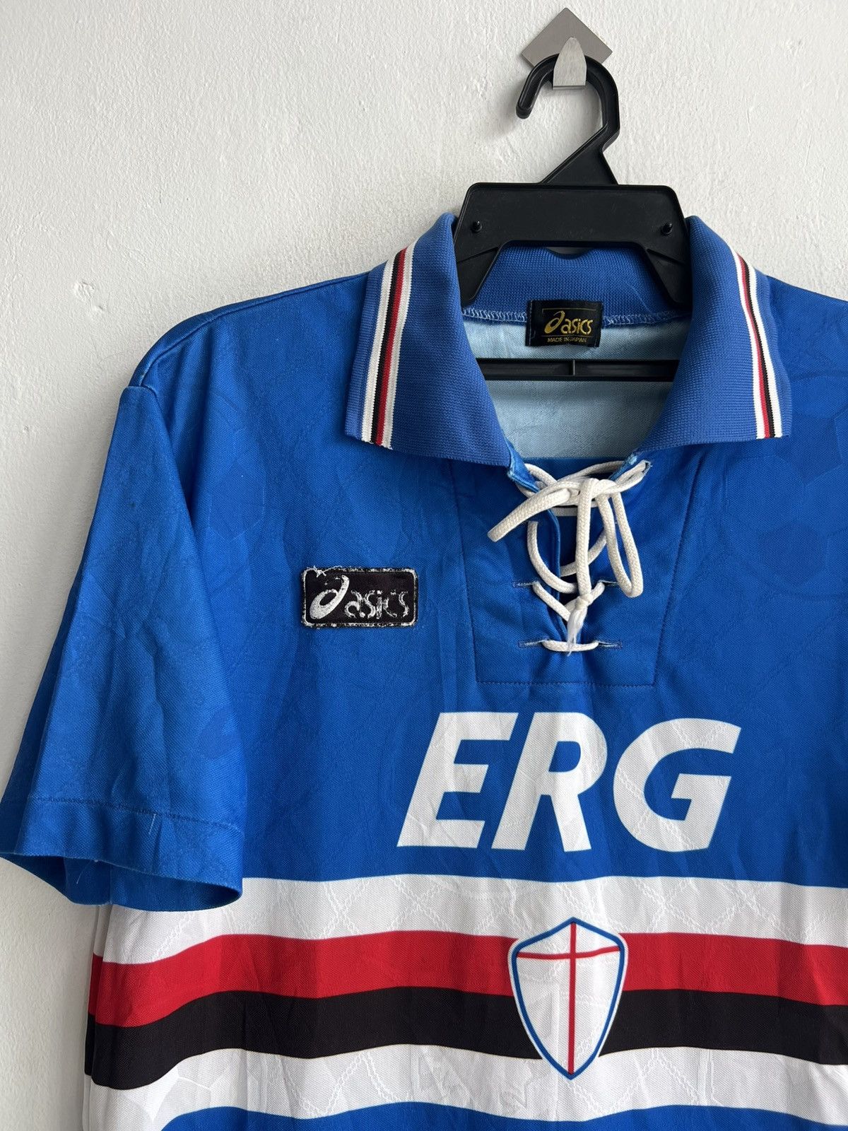 Vintage Vintage 1993/94 Asics Sampdoria FC Ribbon Collar Home Jersey Size US M / EU 48-50 / 2 - 3 Thumbnail