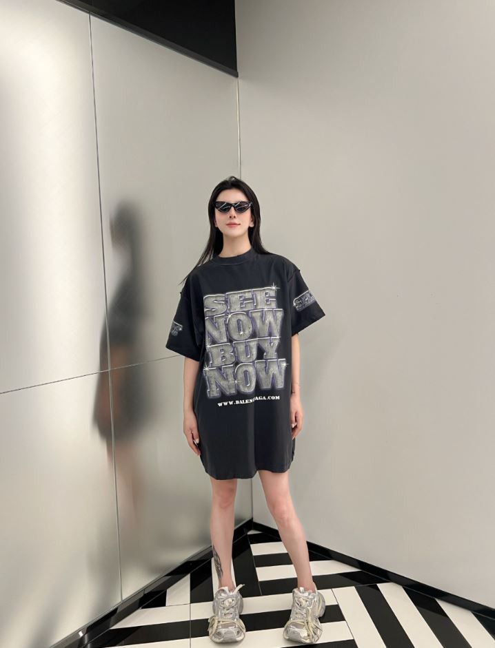 Balenciaga Washed Black Inside-Out SNBN Logo Oversized T-Shirt Size US L / EU 52-54 / 3 - 5 Thumbnail