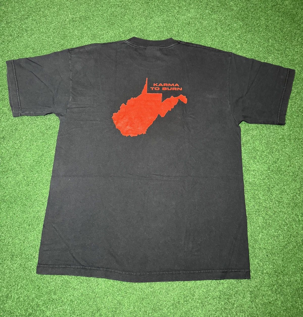 Band Tees × Vintage Vintage 90s Karma To Burn Wild Purgatory Euro Tour T Shirt Size US L / EU 52-54 / 3 - 4 Thumbnail