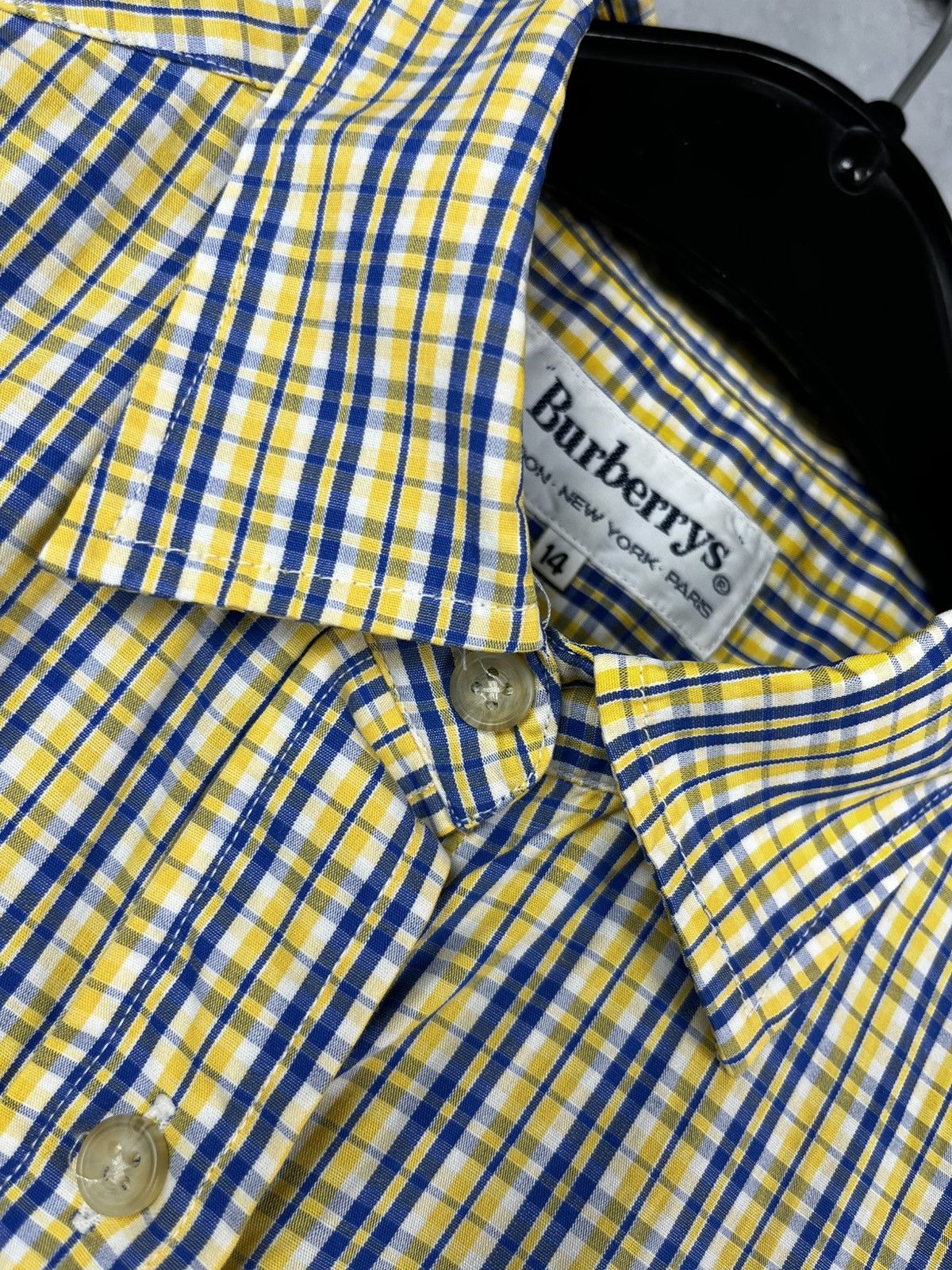 Burberry × Vintage Burberrys shirt button vintage 90s Size US M / EU 48-50 / 2 - 4 Thumbnail