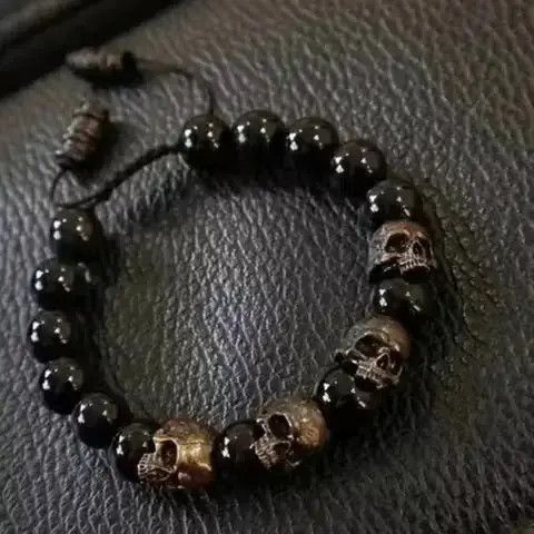 Other Adjustable Black Skull Ziron Beaded Bracelet Size ONE SIZE - 2 Thumbnail