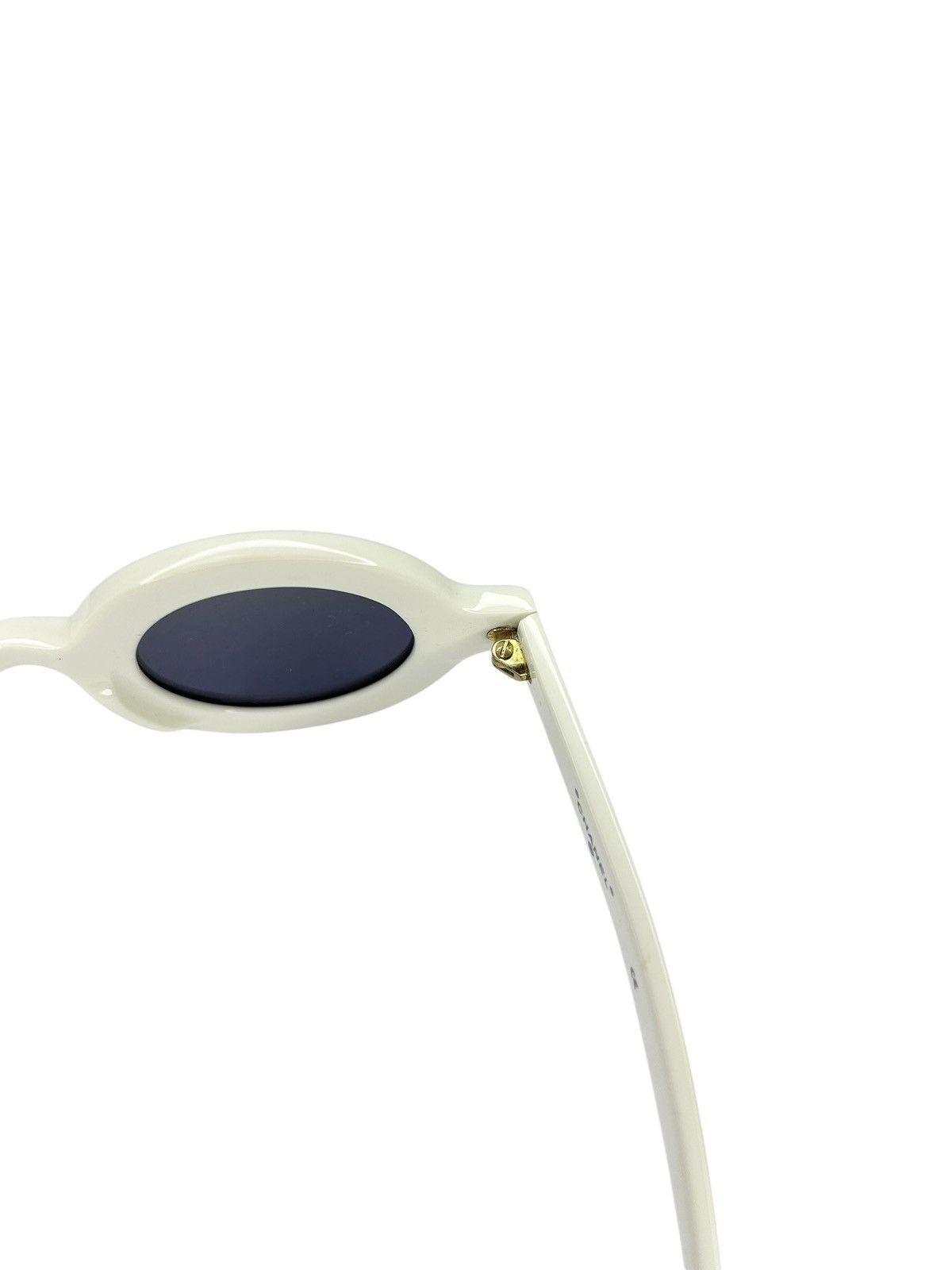 Chanel S/S 93 Round Logo Sunglasses Size ONE SIZE - 8 Thumbnail