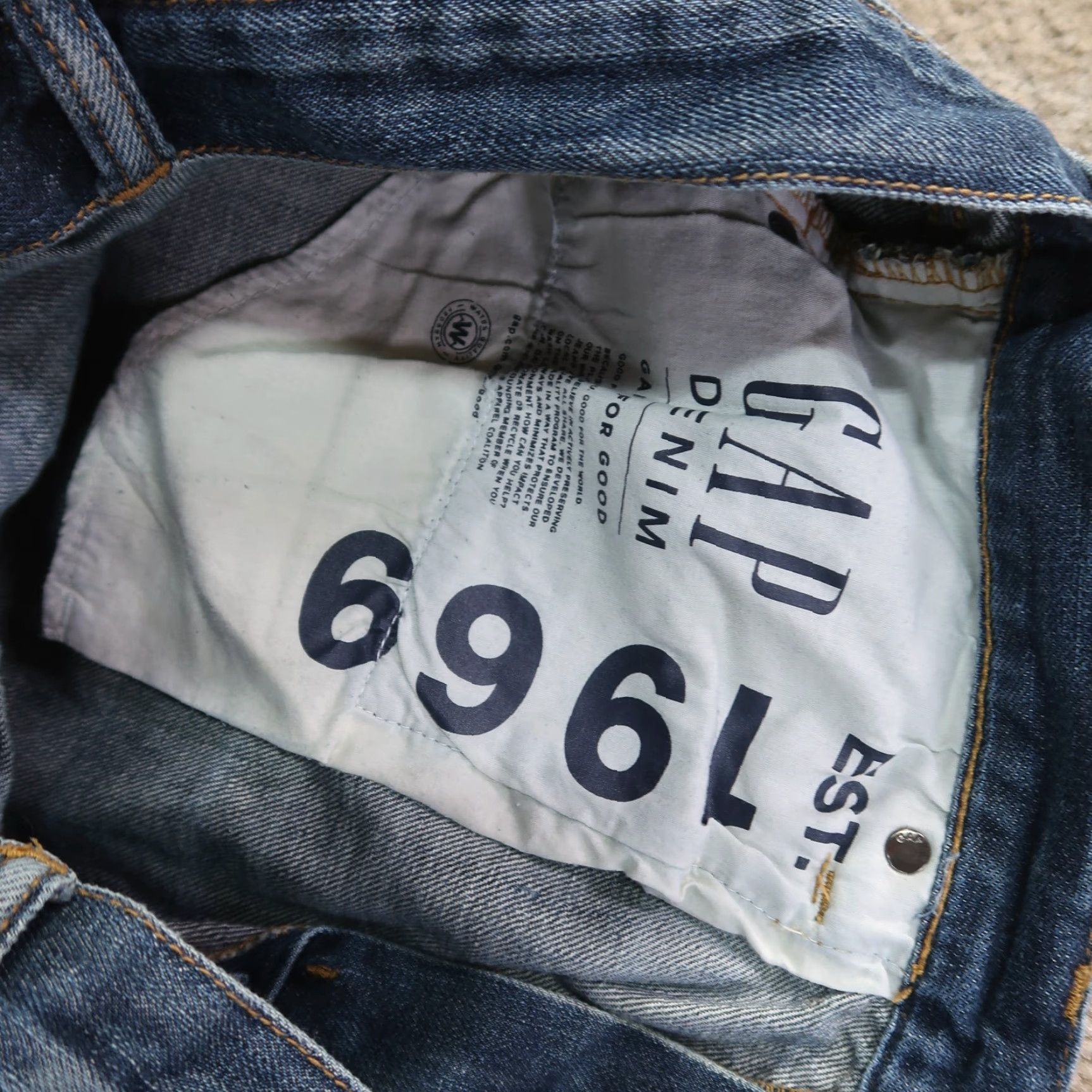 Gap Gap 1969 Jeans Men’s 34x32 Straight Denim Blue Regular Rise 5-Pocket Button Closure Vintage No Size US 34 / EU 50 - 4 Thumbnail