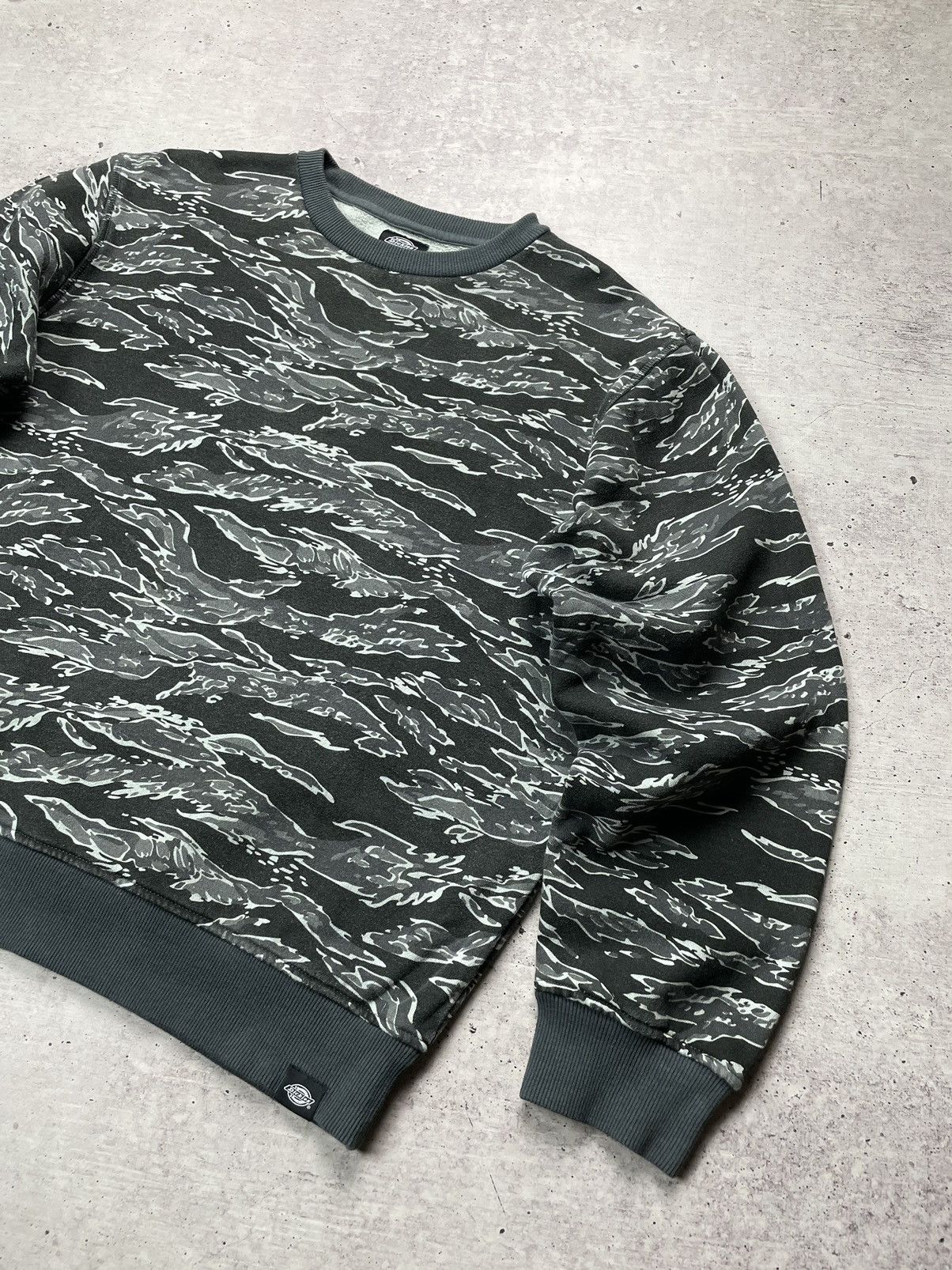 Dickies × Vintage Vintage Dickies camouflage still Sweatshirt Size M Size US M / EU 48-50 / 2 - 2 Thumbnail