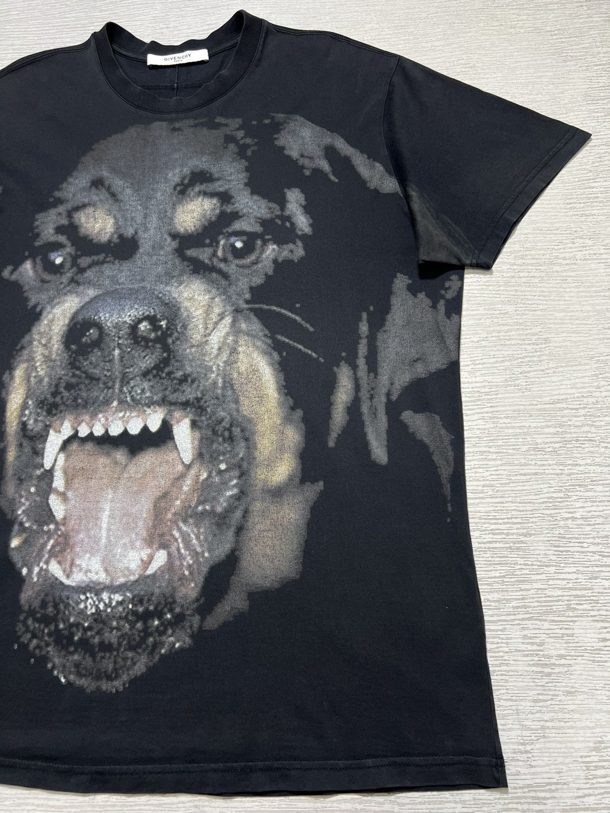 Givenchy Givenchy - Riccardo Tisci - Rottweiler Oversized T-Shirt Size US S / EU 44-46 / 1 - 6 Thumbnail