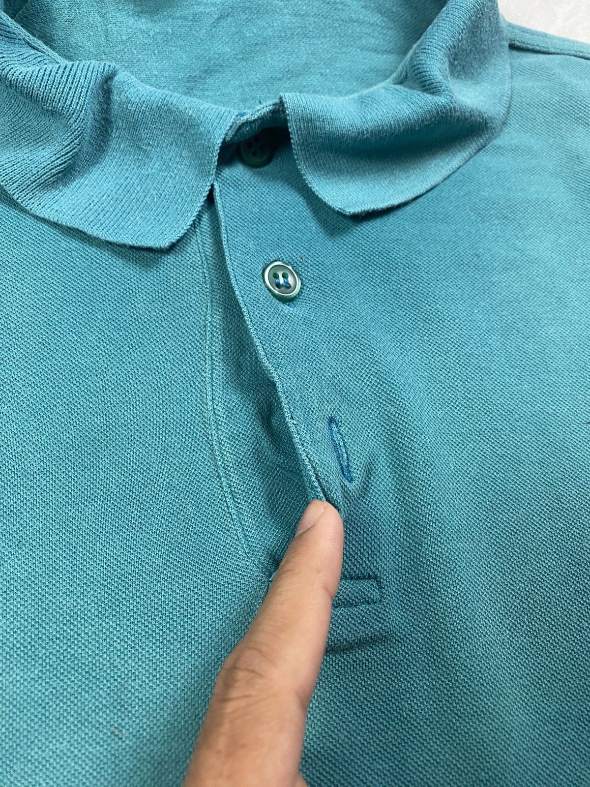 Yves Saint Laurent Vintage 90s YSL Sunfaded Polos Tee Size US M / EU 48-50 / 2 - 6 Thumbnail