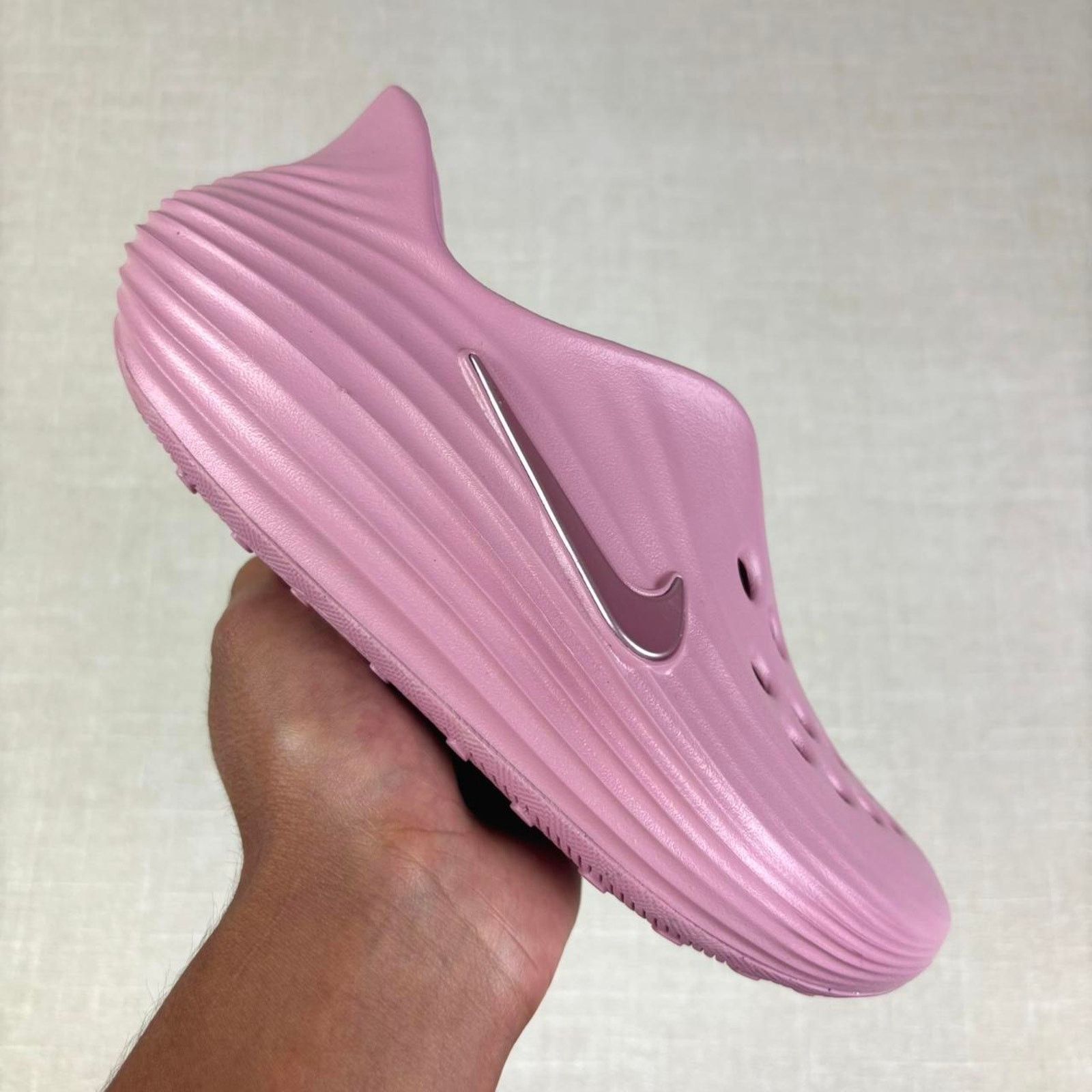 Nike 🌸 2024 Nike ReactX Rejuven8 “Elemental Pink” 5W Size US 5 / IT 35 - 1 Thumbnail