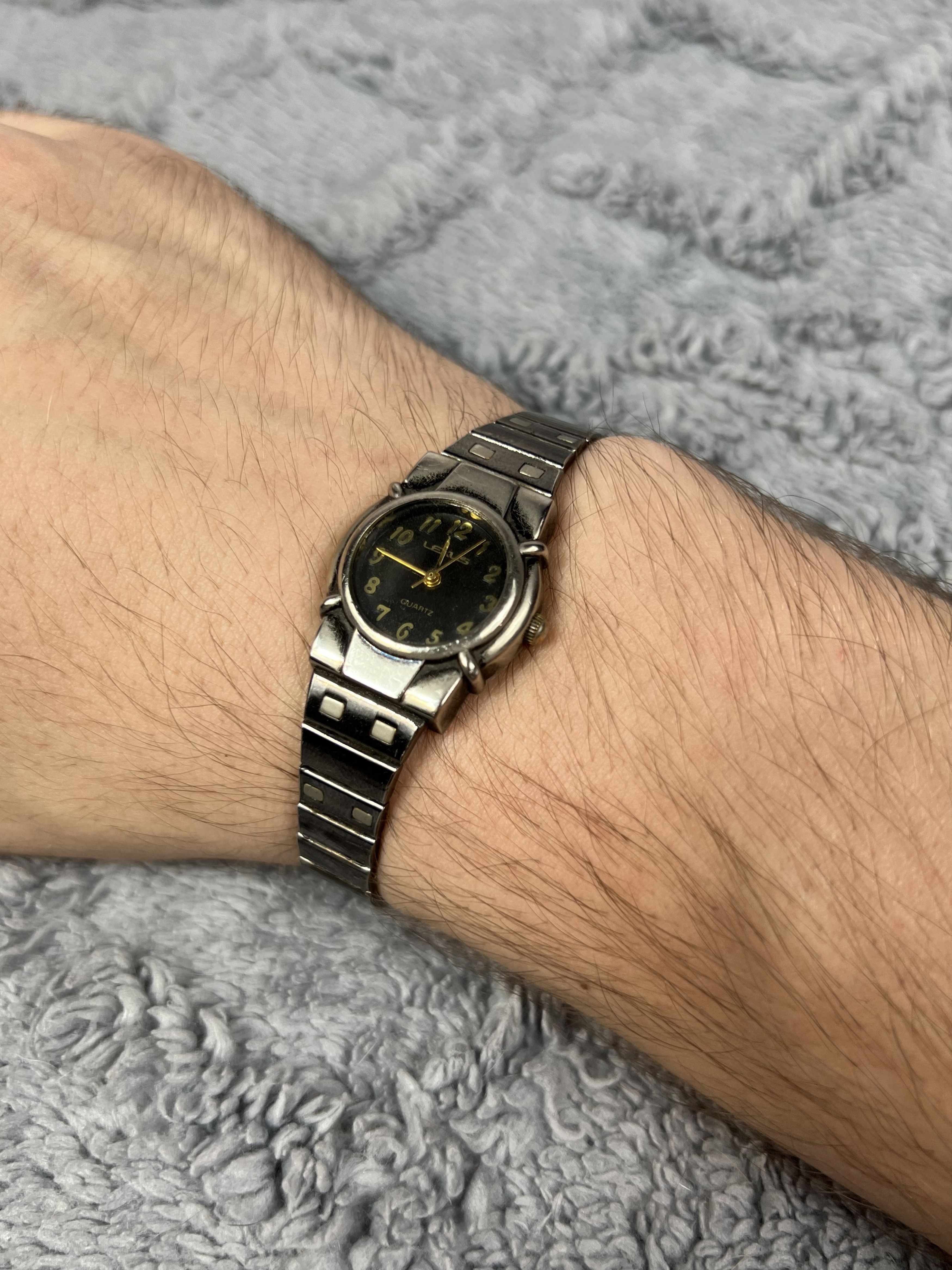 Vintage Futuristic Minimalistic Lexus Japanese Style Bracelet Watch Size ONE SIZE - 7 Thumbnail