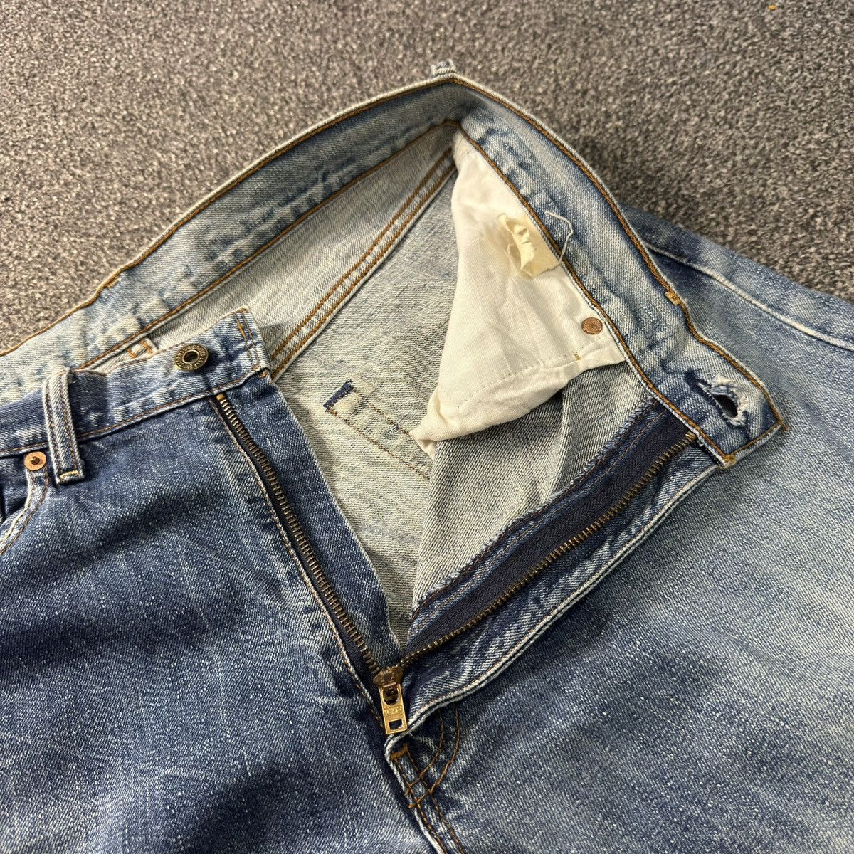 Engineered Garments × Levi's Vintage 90s Levis 504-B3 Distressed Faded Aging Denim USA Size US 34 / EU 50 - 15 Thumbnail
