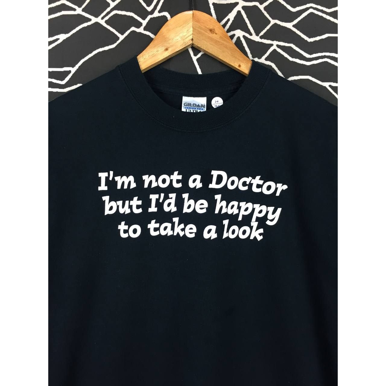 Gildan Vtg Y2K I'm Not A Doctor But I'd Be Happy To Take A Look Tee Size US M / EU 48-50 / 2 - 3 Thumbnail