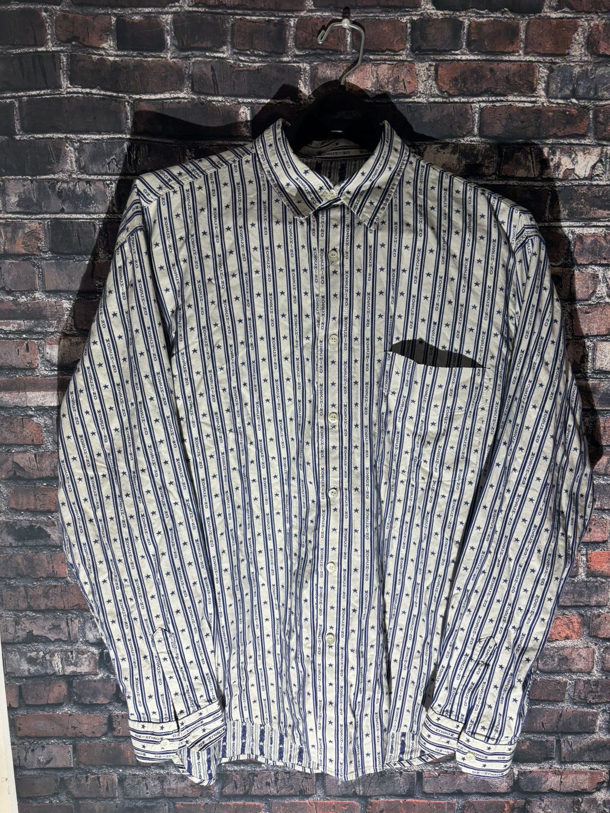Moschino Vintage Moschino Jeans Logo Star Stripe Button-Up Shirt XL Size US XL / EU 56 / 4 - 1 Thumbnail