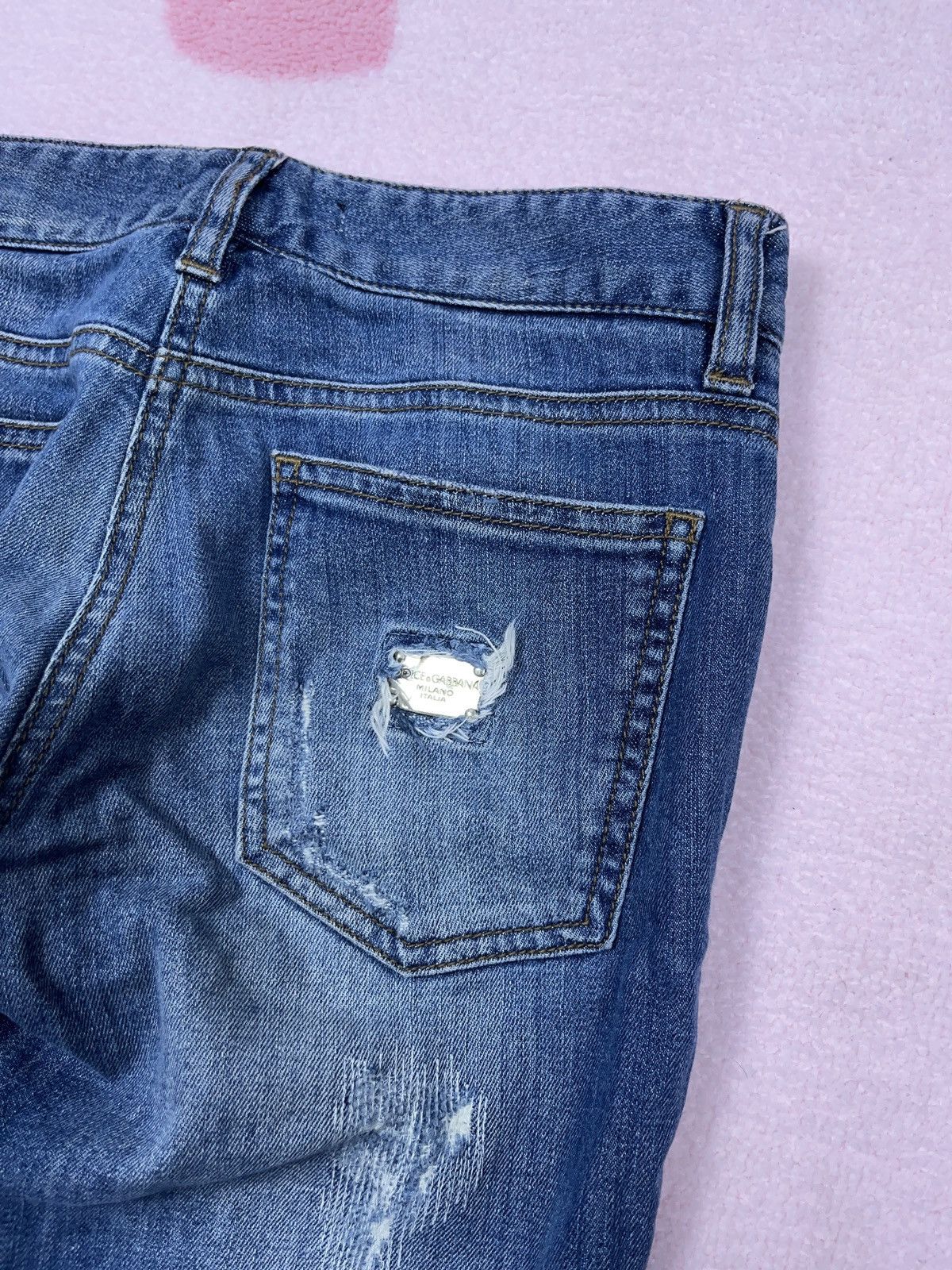 Designer × Dolce & Gabbana ➕ dolce & Gabbana light blue distressed jeans Size 28" / US 6 / IT 42 - 3 Thumbnail