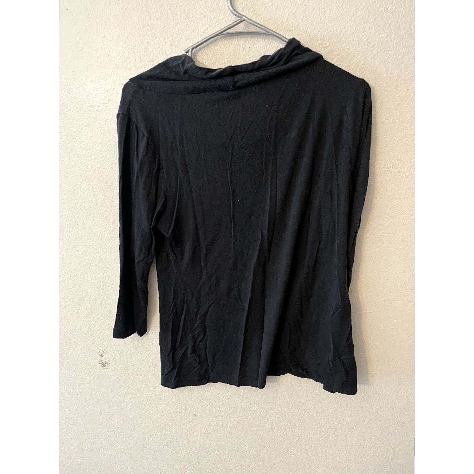 Banana Republic Banana Republic Black Shirt L 3/4 Sleeve Cowl Neck Women Regular Size Large Size L / US 10 / IT 46 - 2 Thumbnail