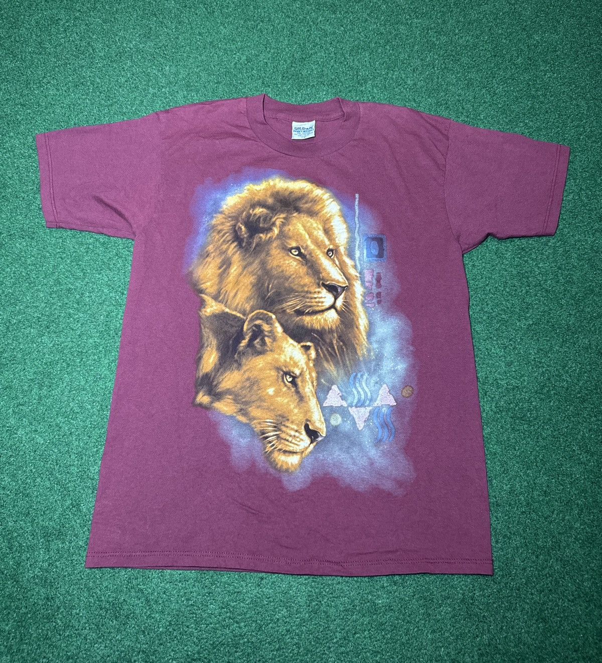 Vintage Vintage 90s Lion Lioness Big Cat Animal Tee Lrg T Shirt Size US L / EU 52-54 / 3 - 1 Thumbnail